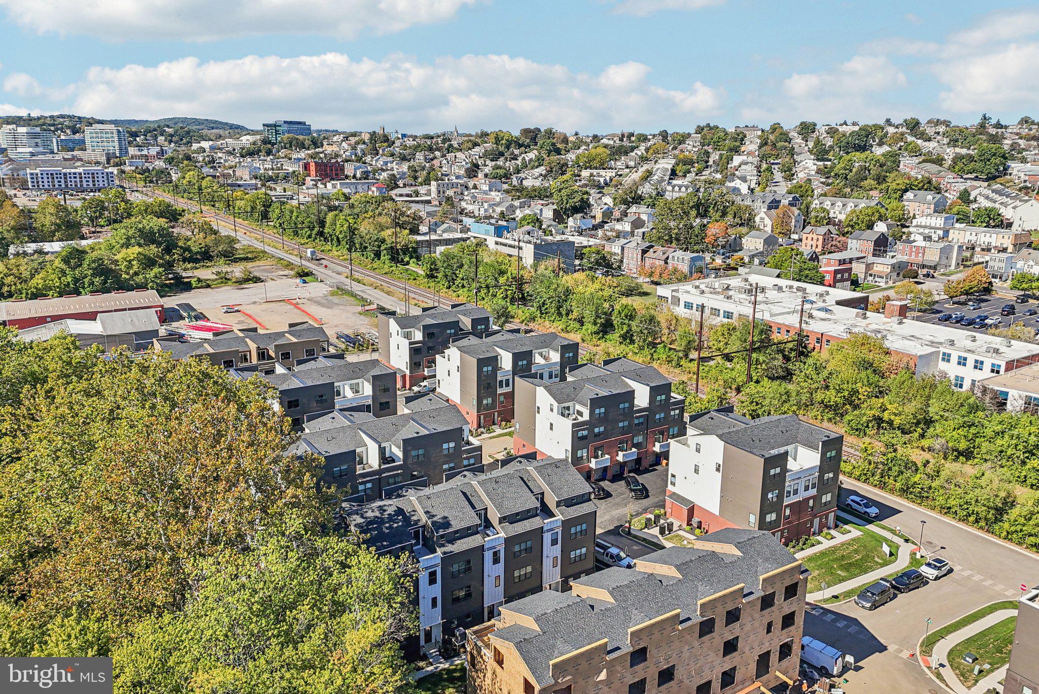 RIVER PLACE - Residential