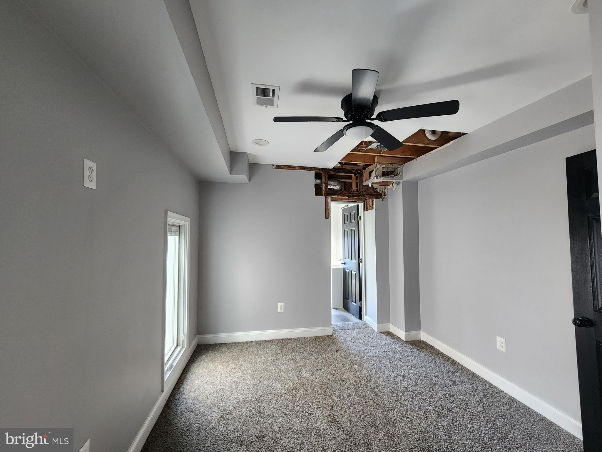 JOHNSTON SQUARE - Residential