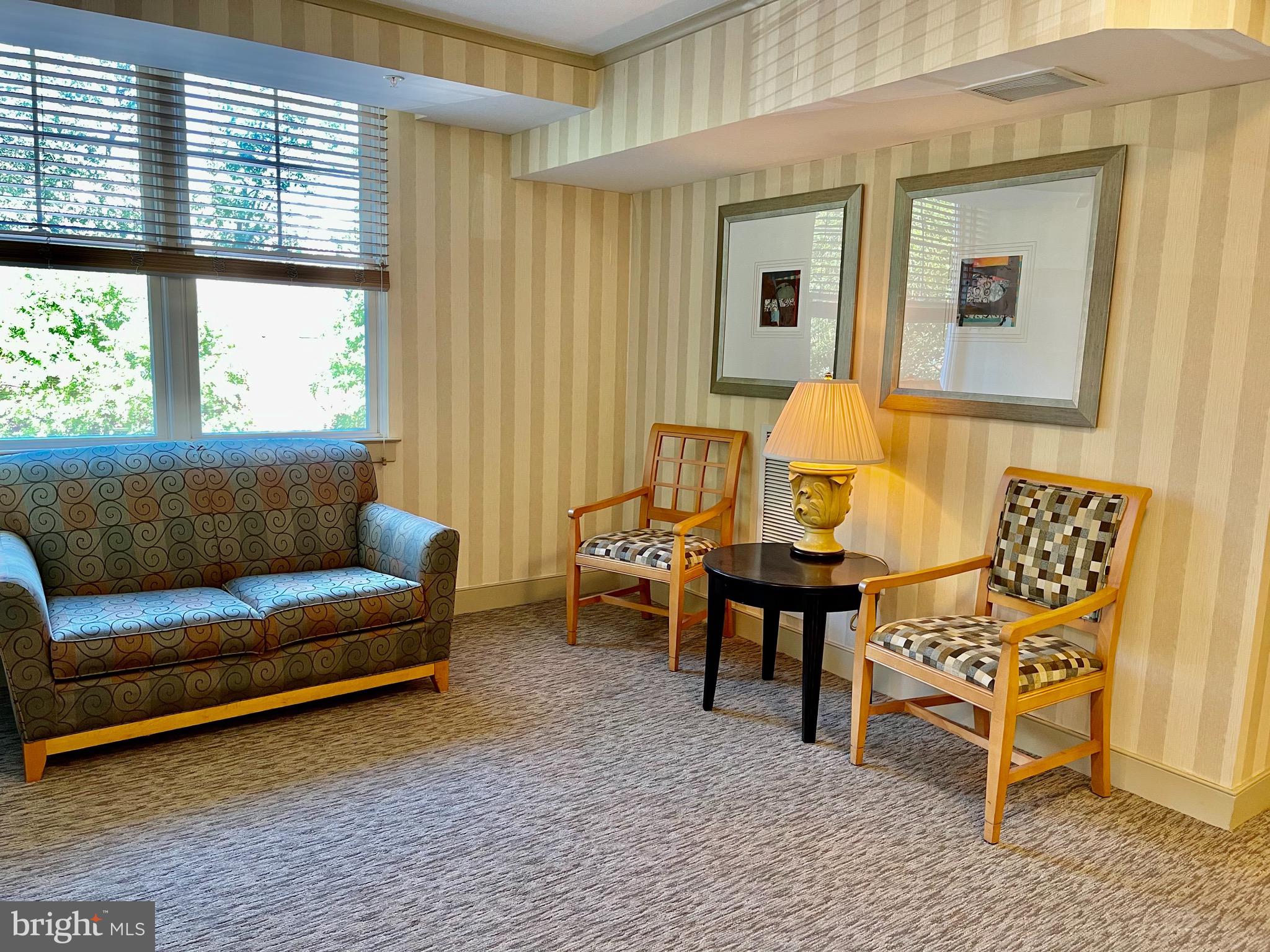 COURTHOUSE - Residential Lease