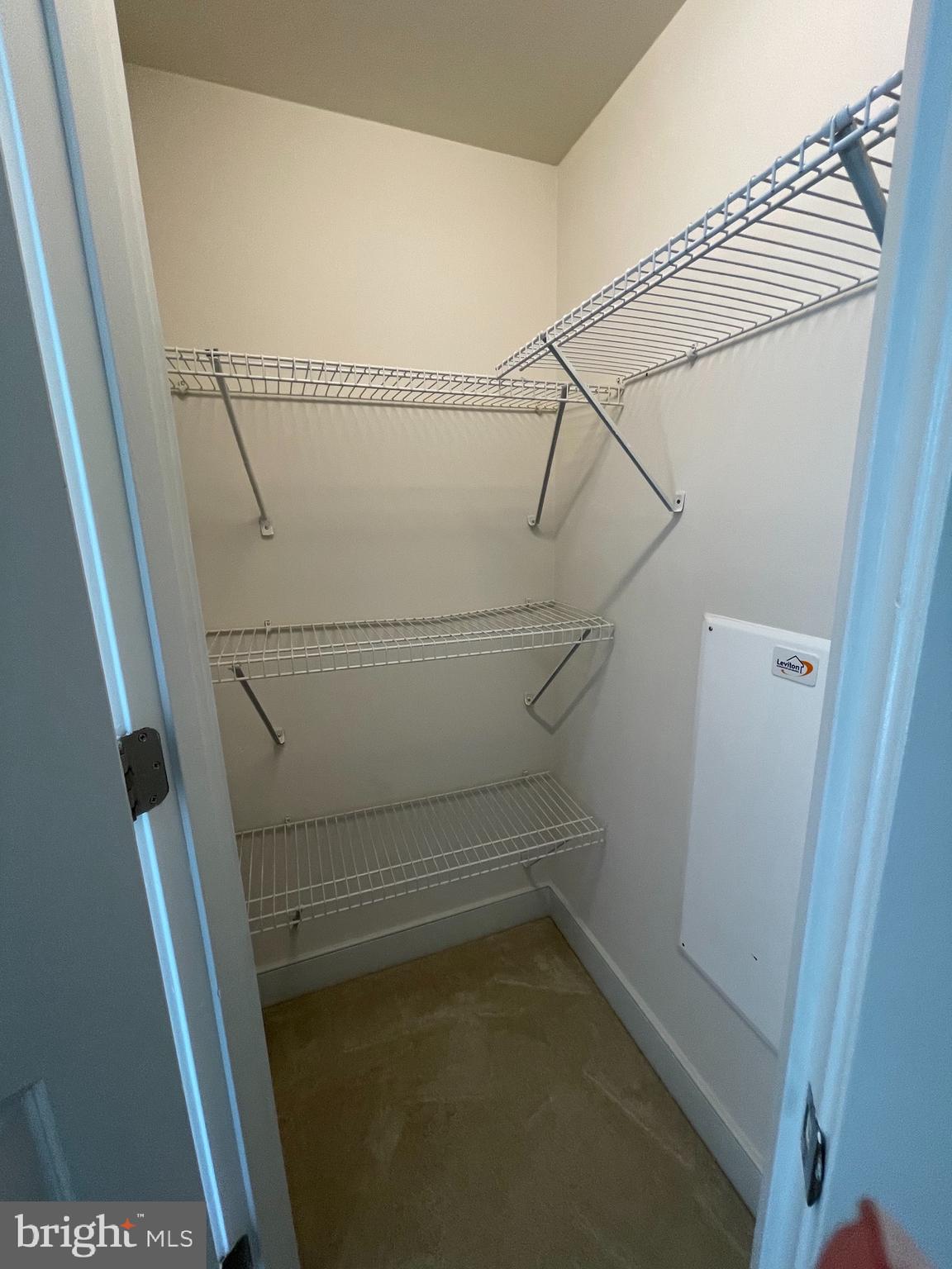 COURTHOUSE - Residential Lease