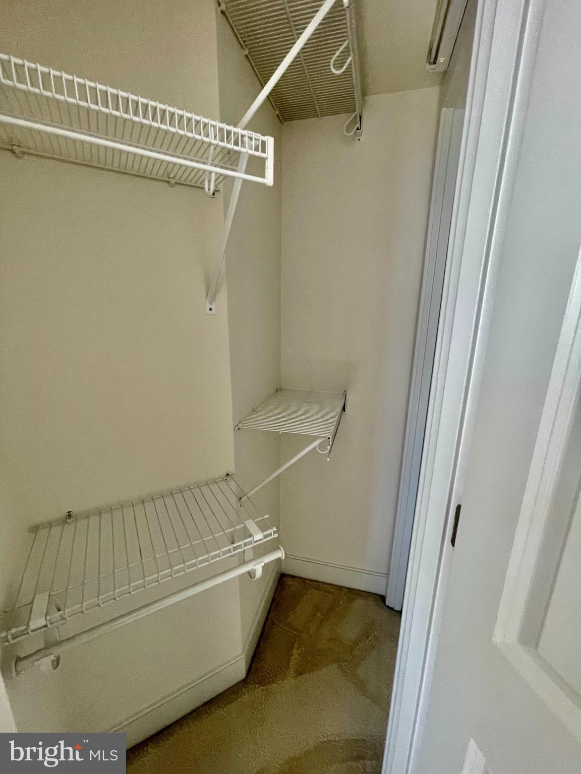 COURTHOUSE - Residential Lease