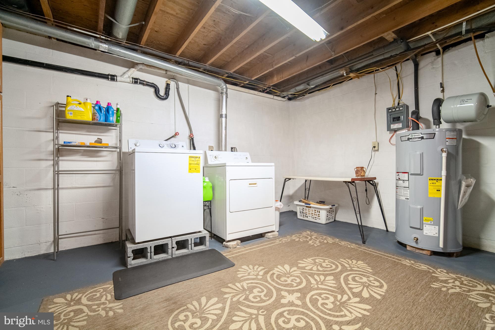 LOWER WINDSOR TWP - Residential