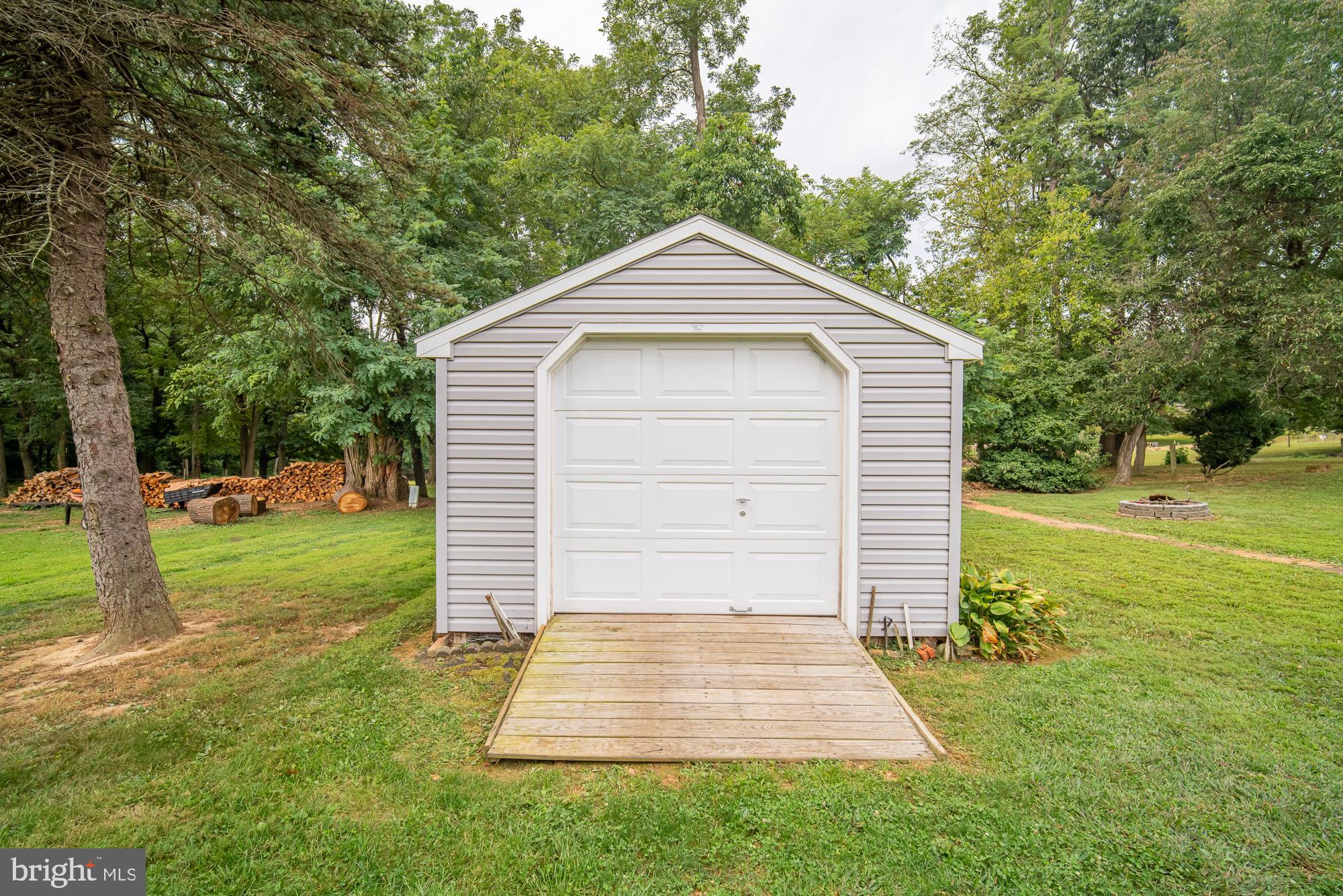 LOWER WINDSOR TWP - Residential