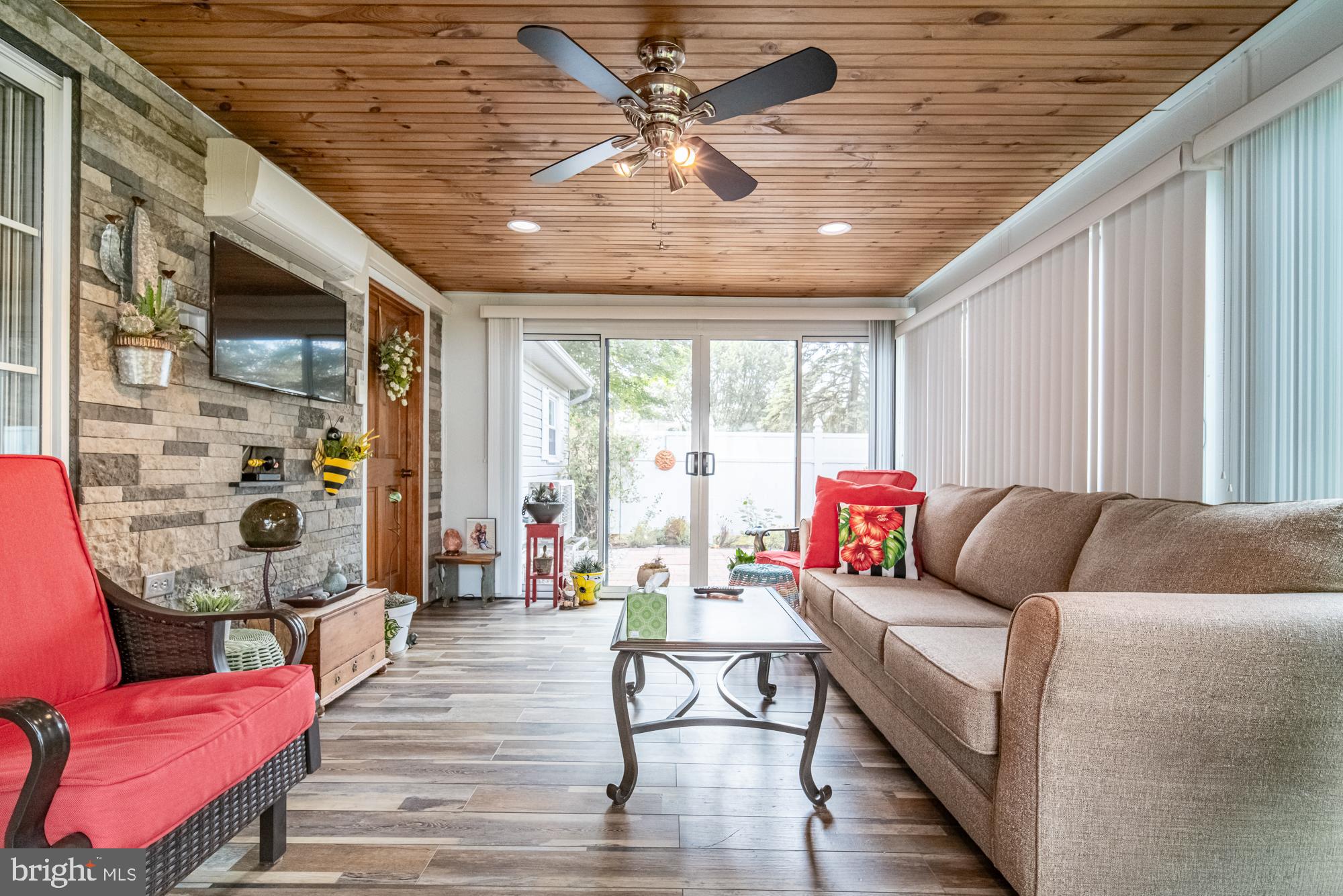 LOWER WINDSOR TWP - Residential