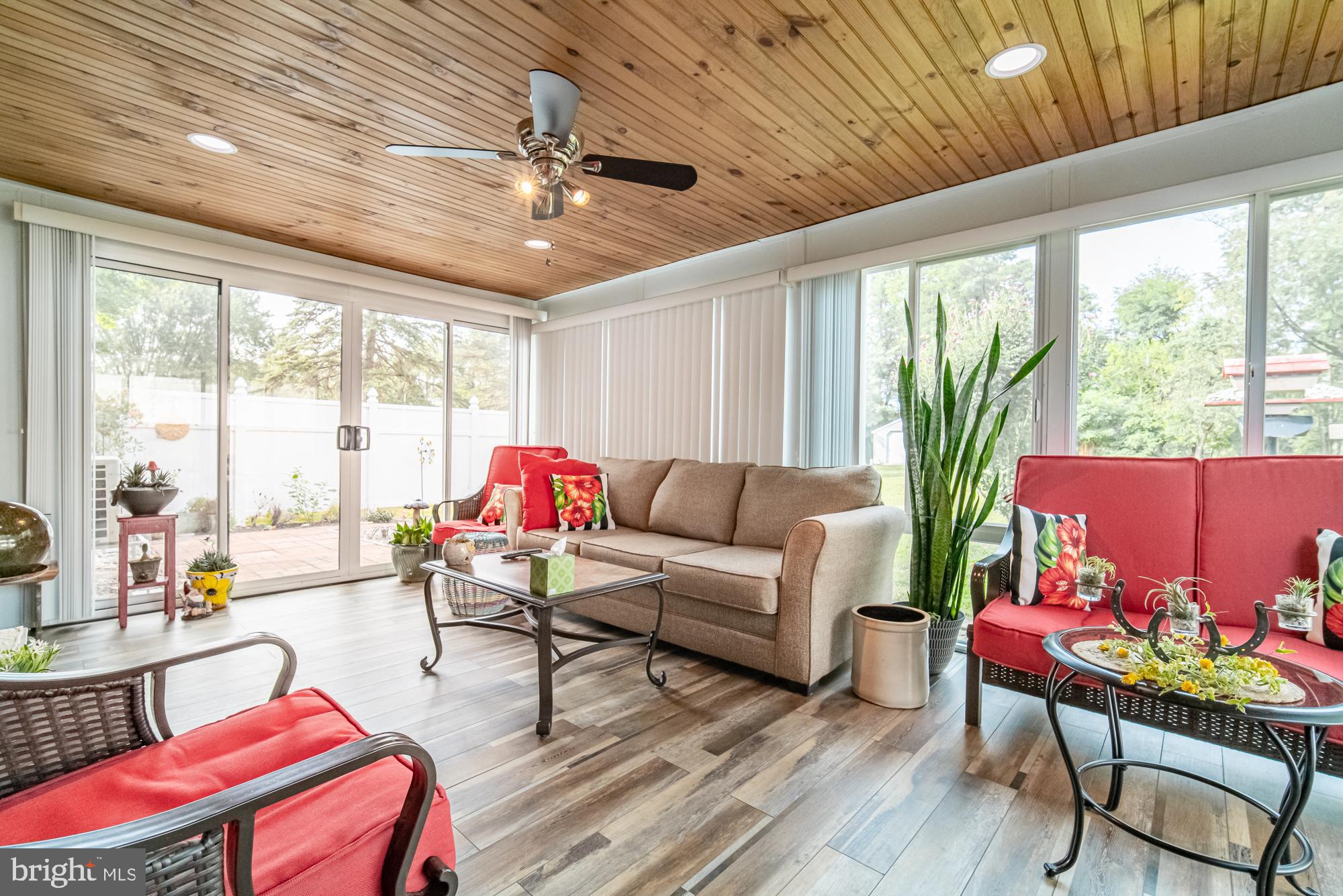 LOWER WINDSOR TWP - Residential