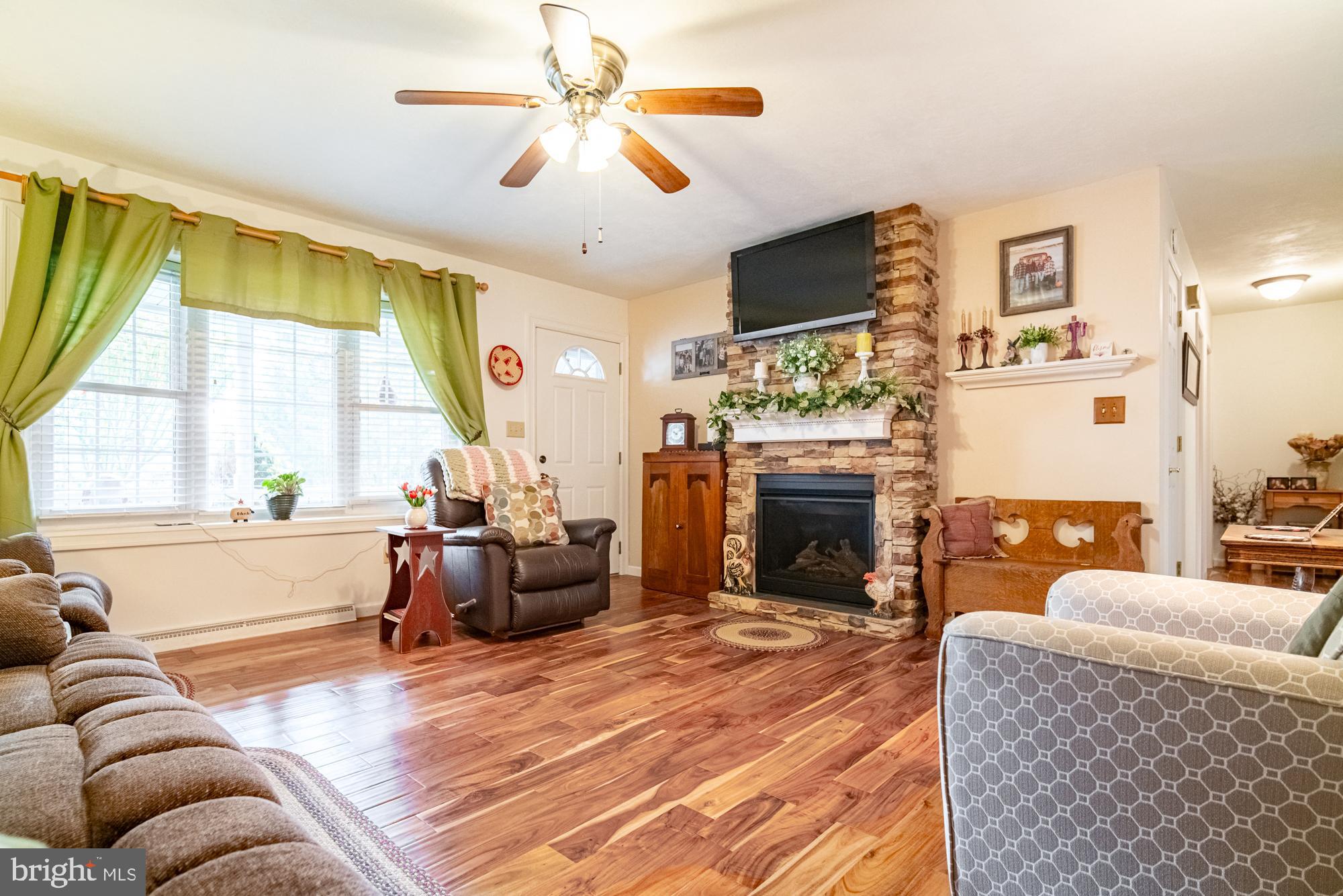 LOWER WINDSOR TWP - Residential