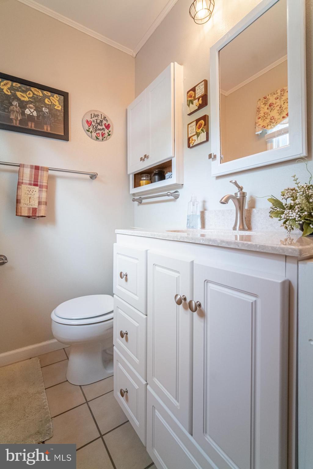 LOWER WINDSOR TWP - Residential