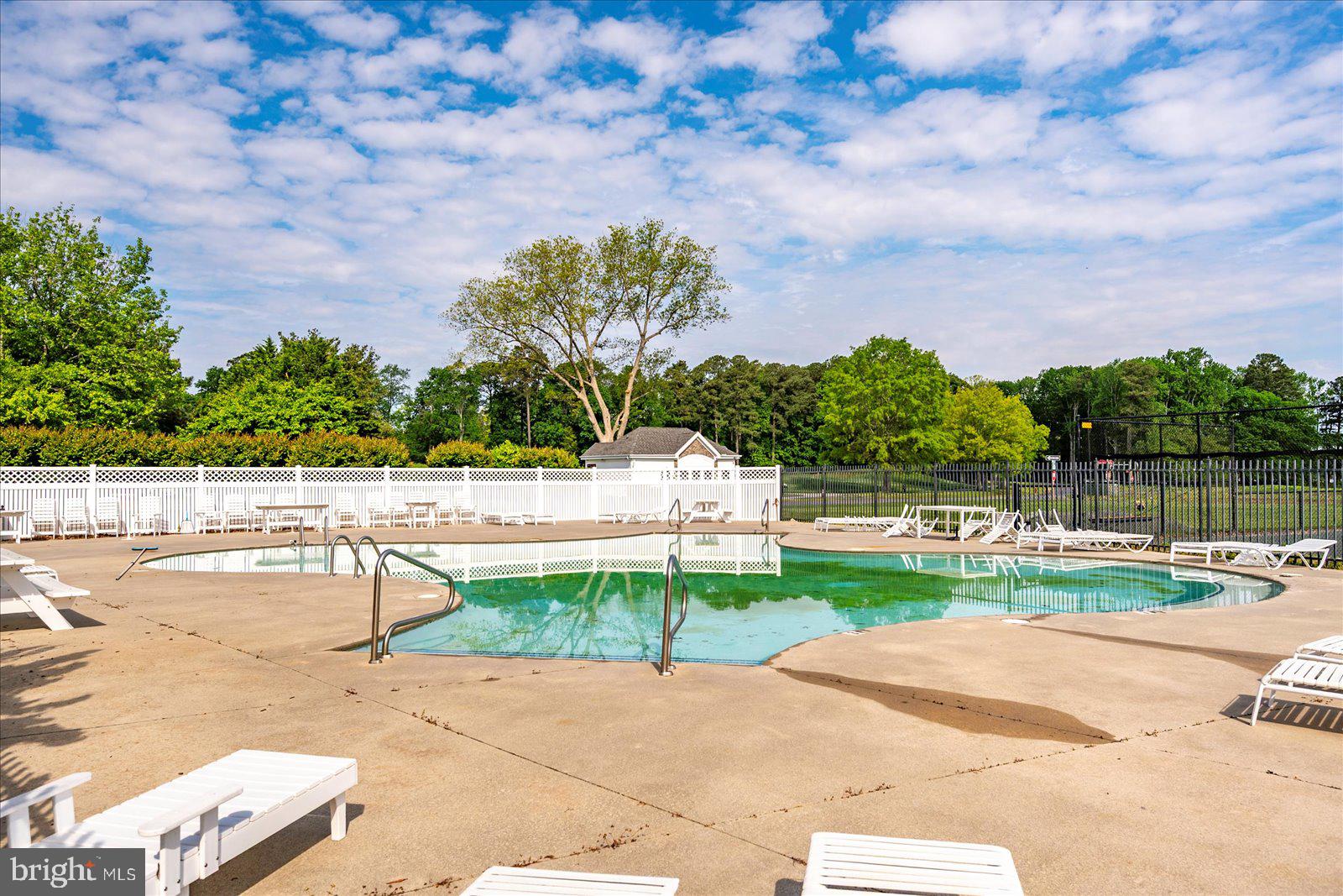 RIVER RUN - Residential