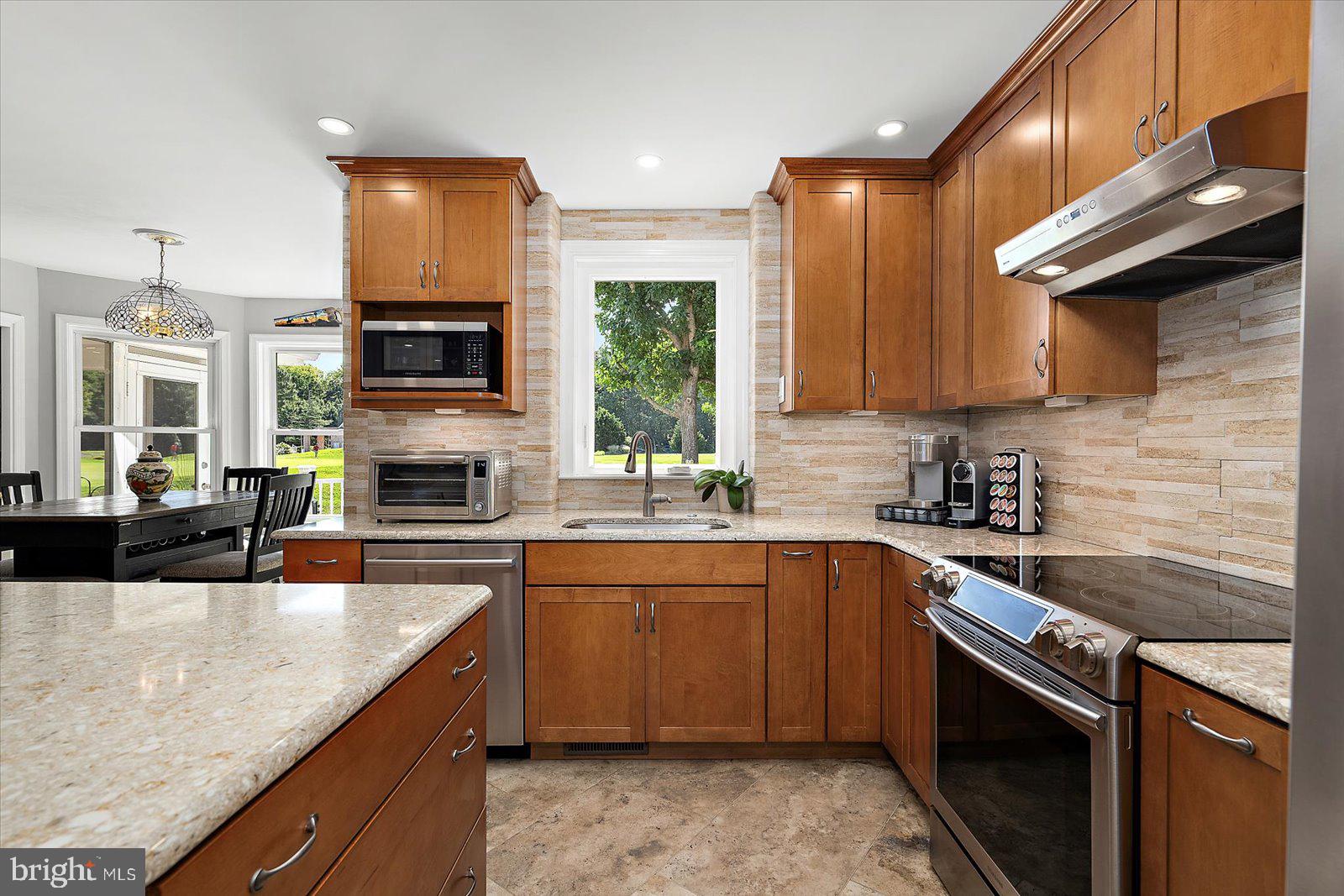 RIVER RUN - Residential