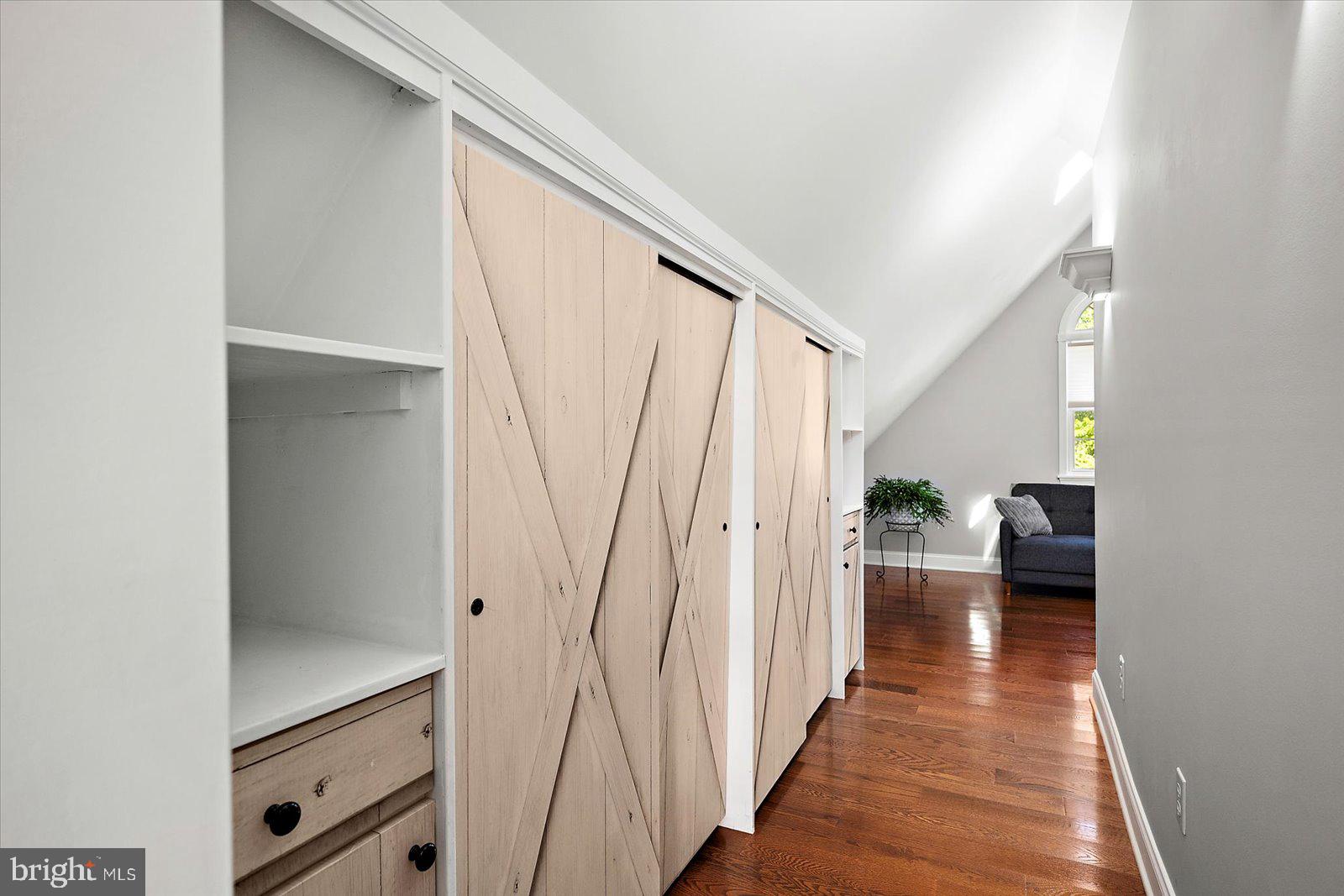 RIVER RUN - Residential