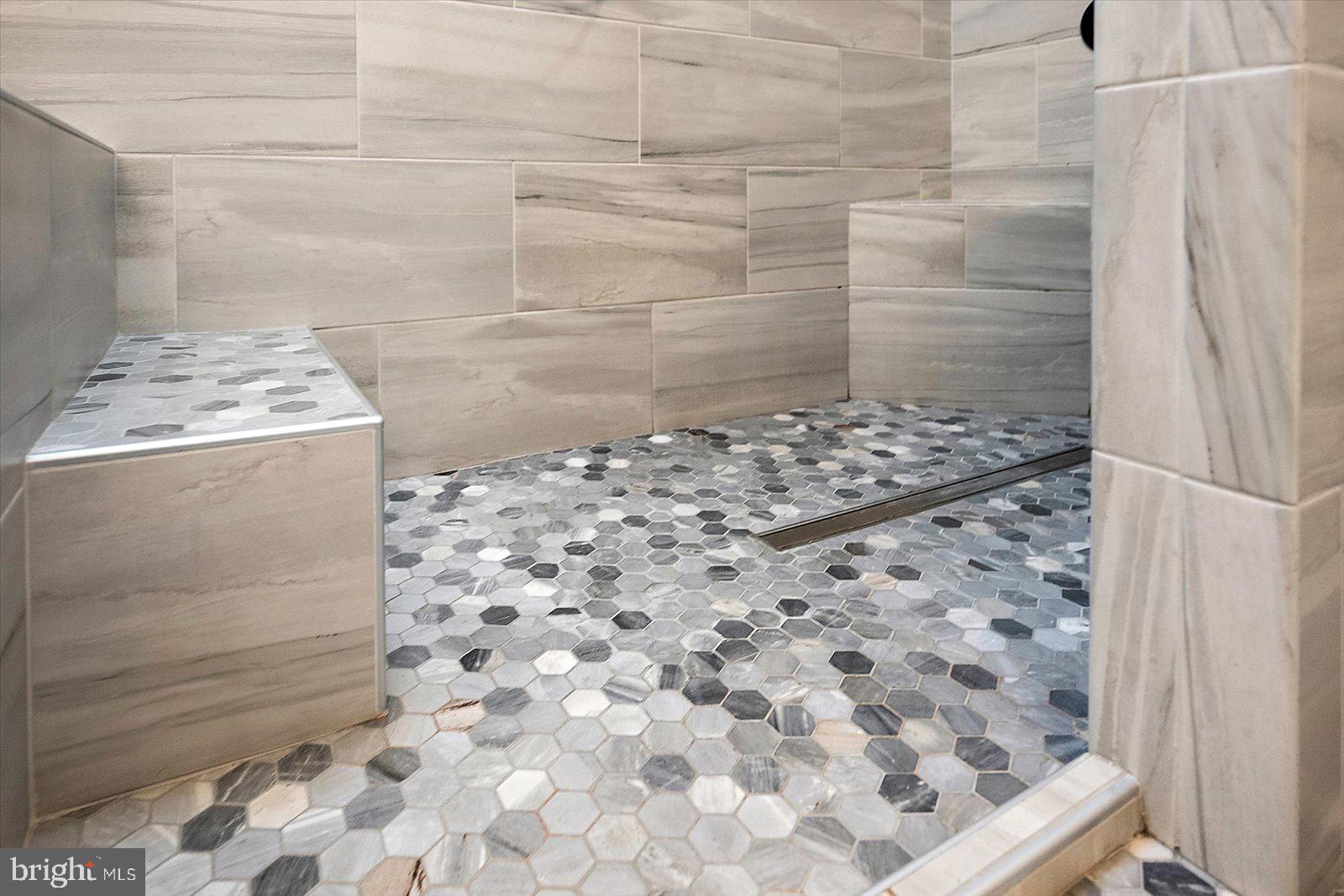 RIVER RUN - Residential