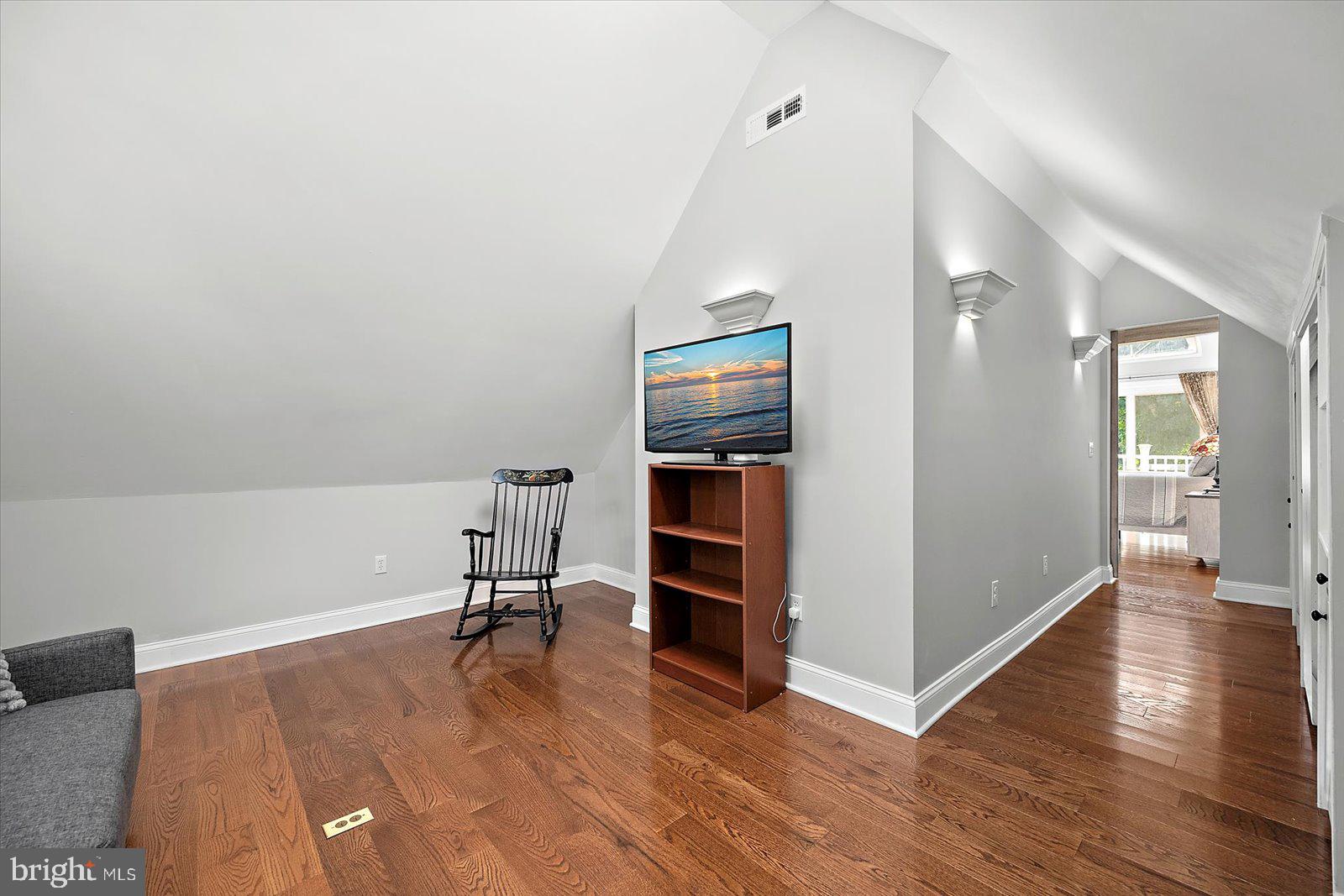 RIVER RUN - Residential