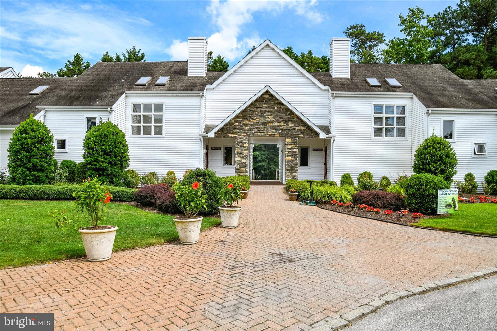 RIVER RUN - Residential