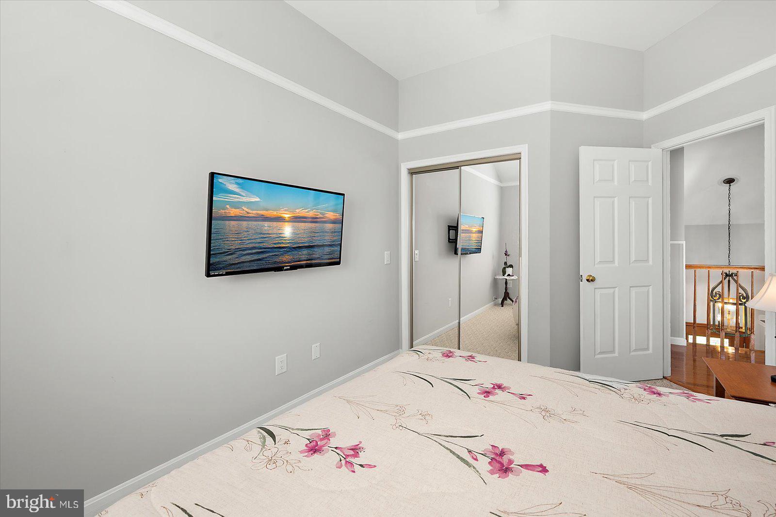 RIVER RUN - Residential