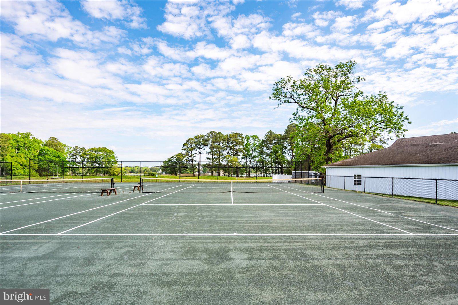 RIVER RUN - Residential
