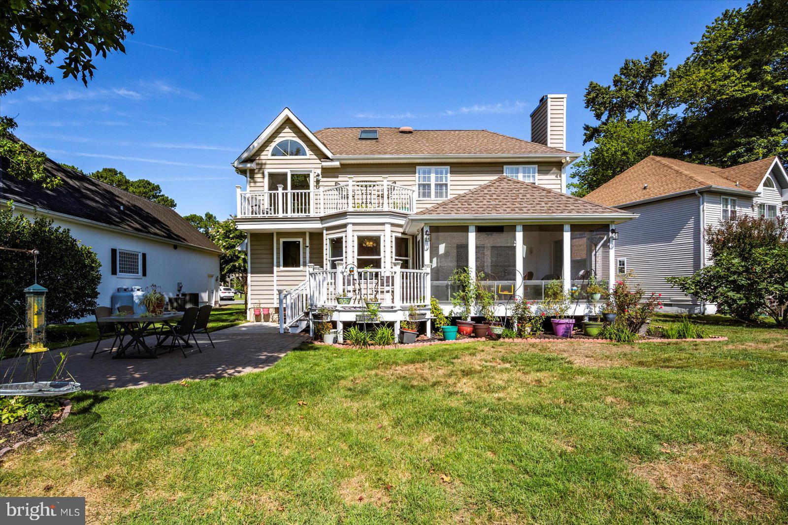 RIVER RUN - Residential