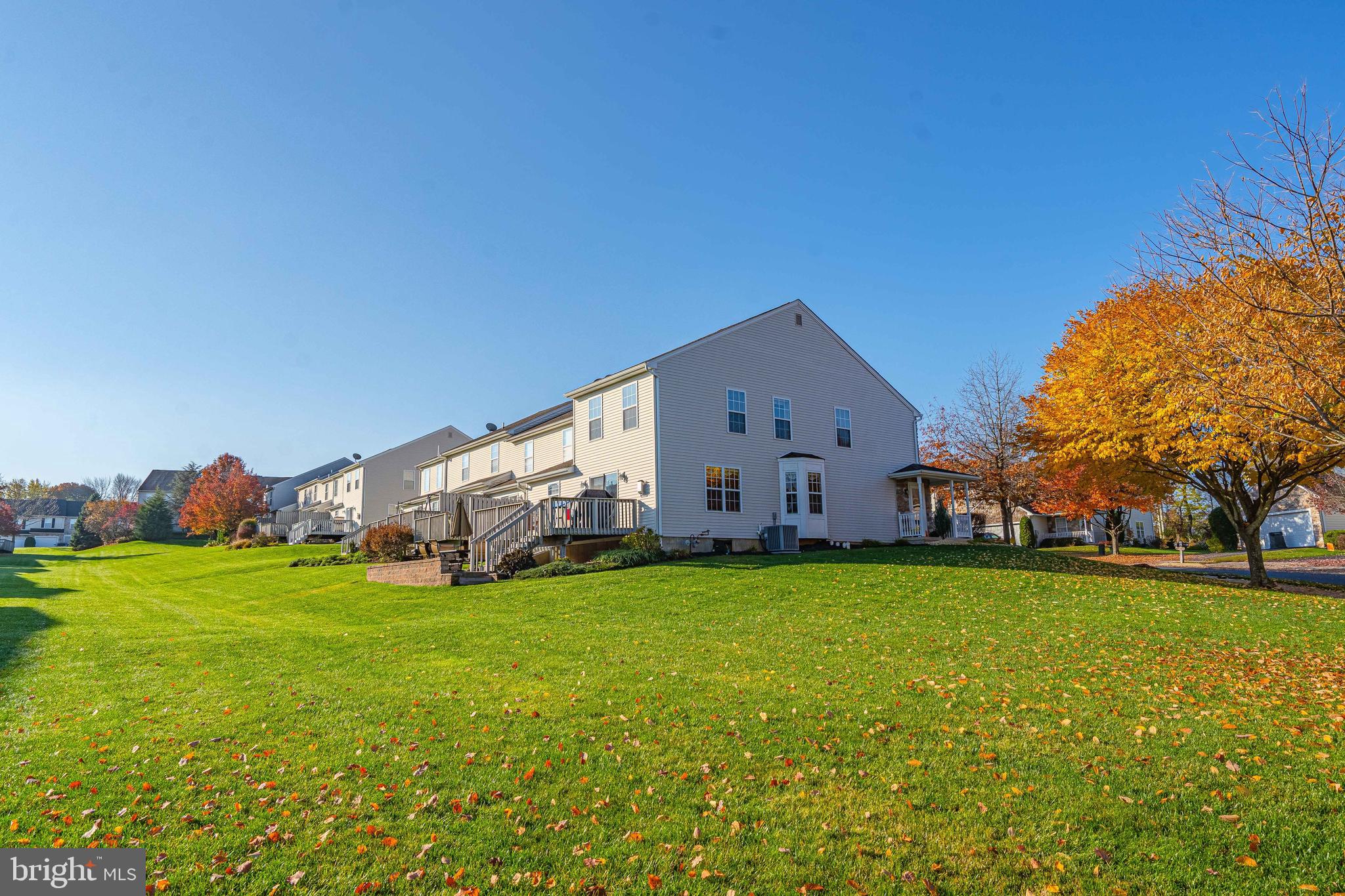 TOWNS @ HIGHLAND - Residential