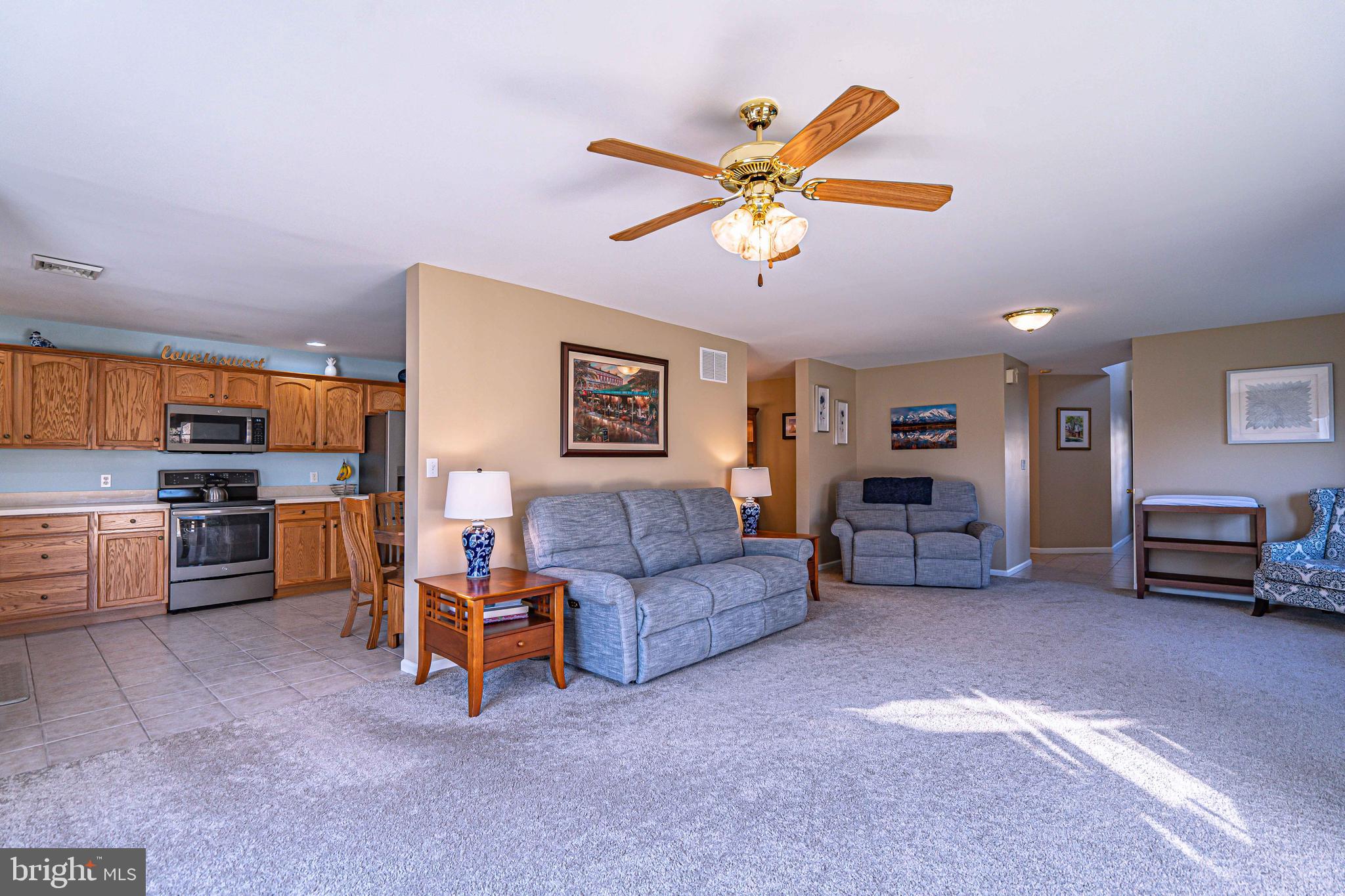 TOWNS @ HIGHLAND - Residential