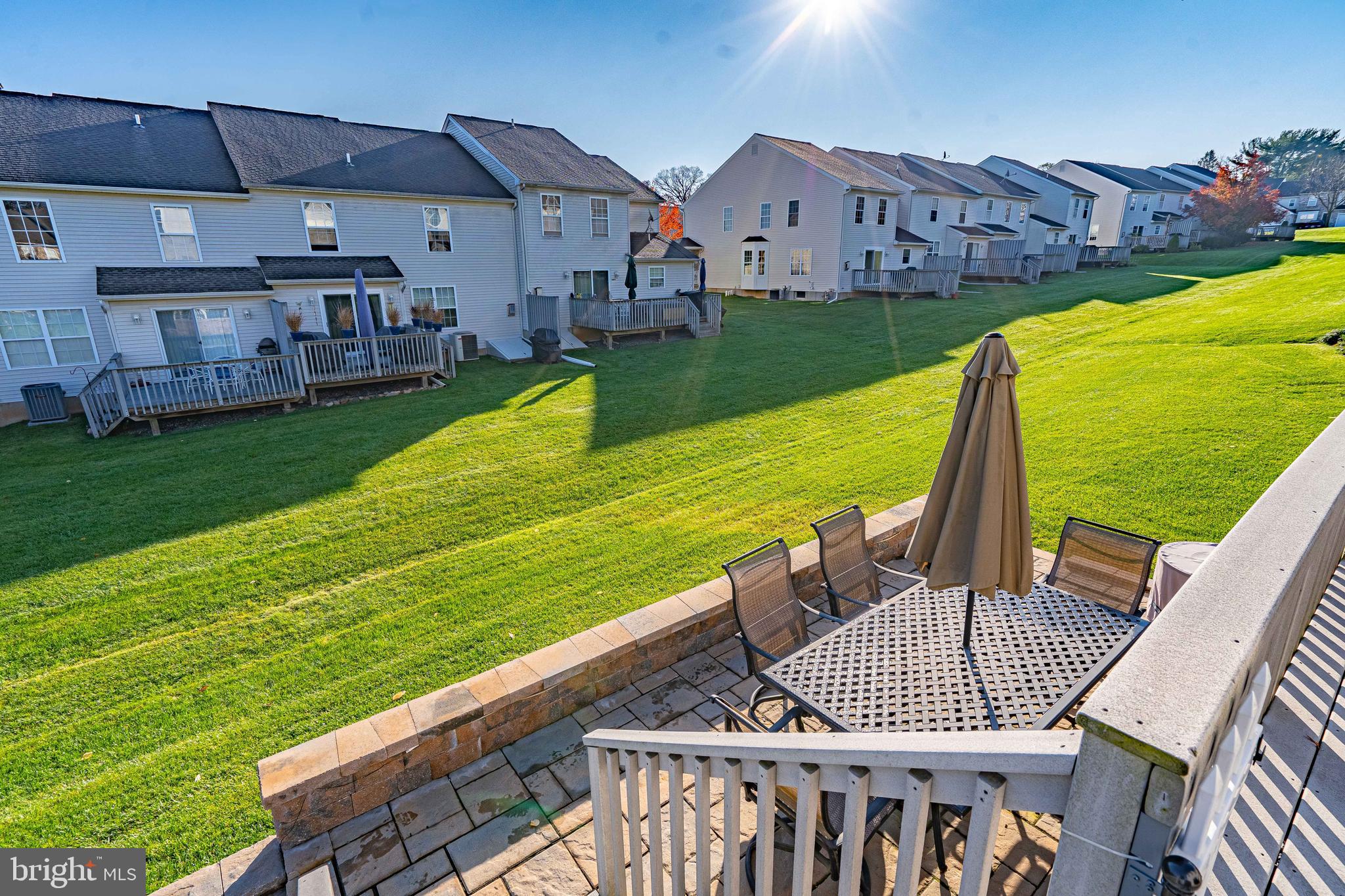 TOWNS @ HIGHLAND - Residential