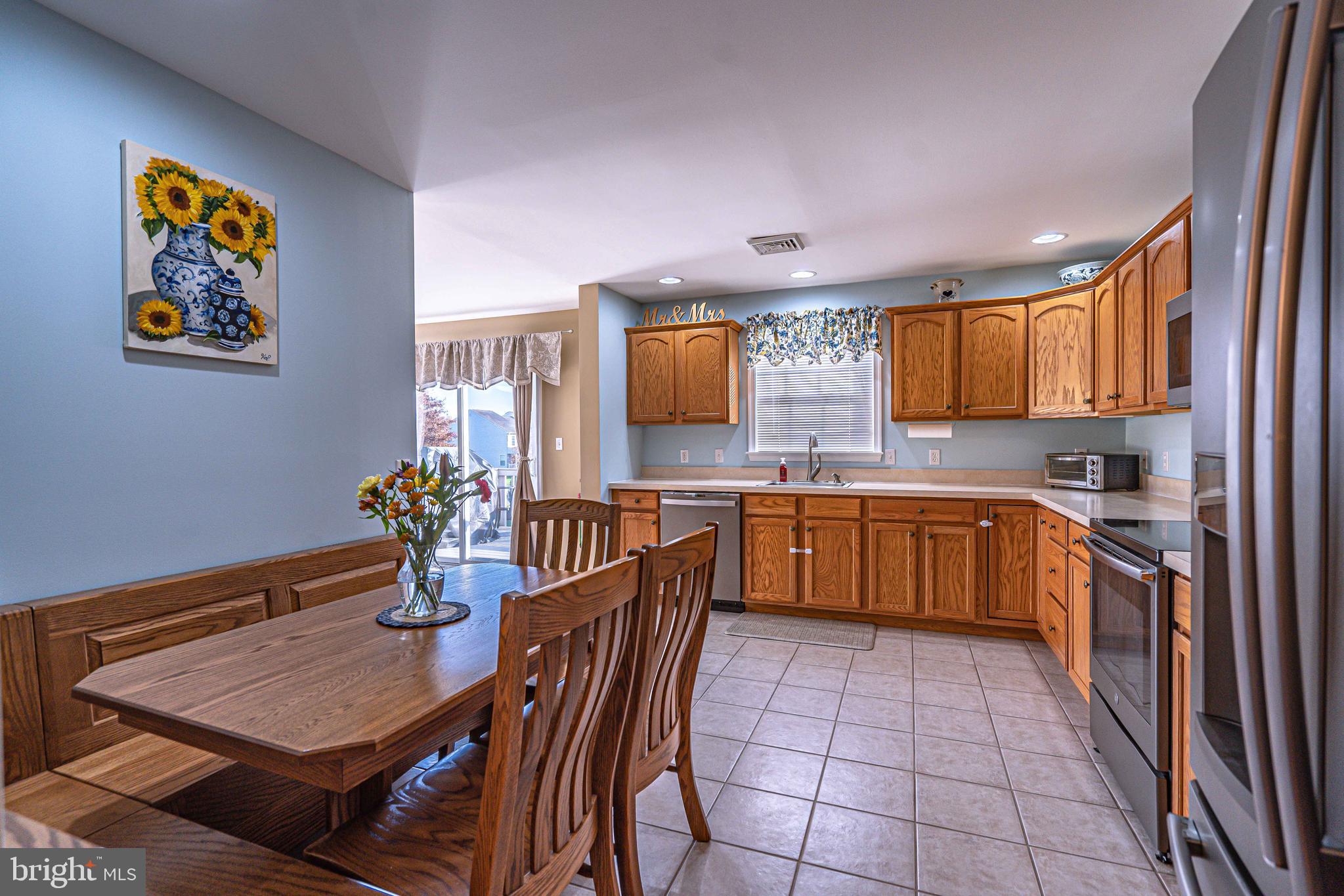 TOWNS @ HIGHLAND - Residential