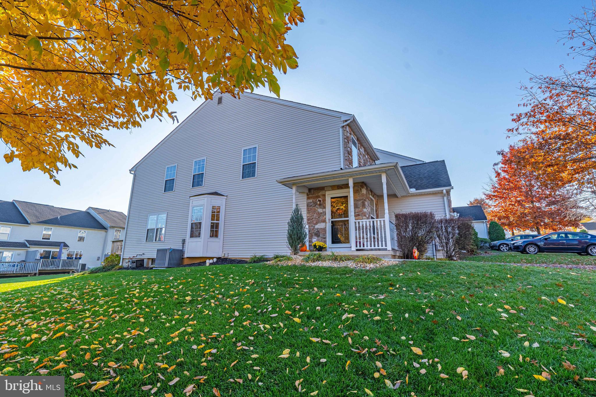 TOWNS @ HIGHLAND - Residential