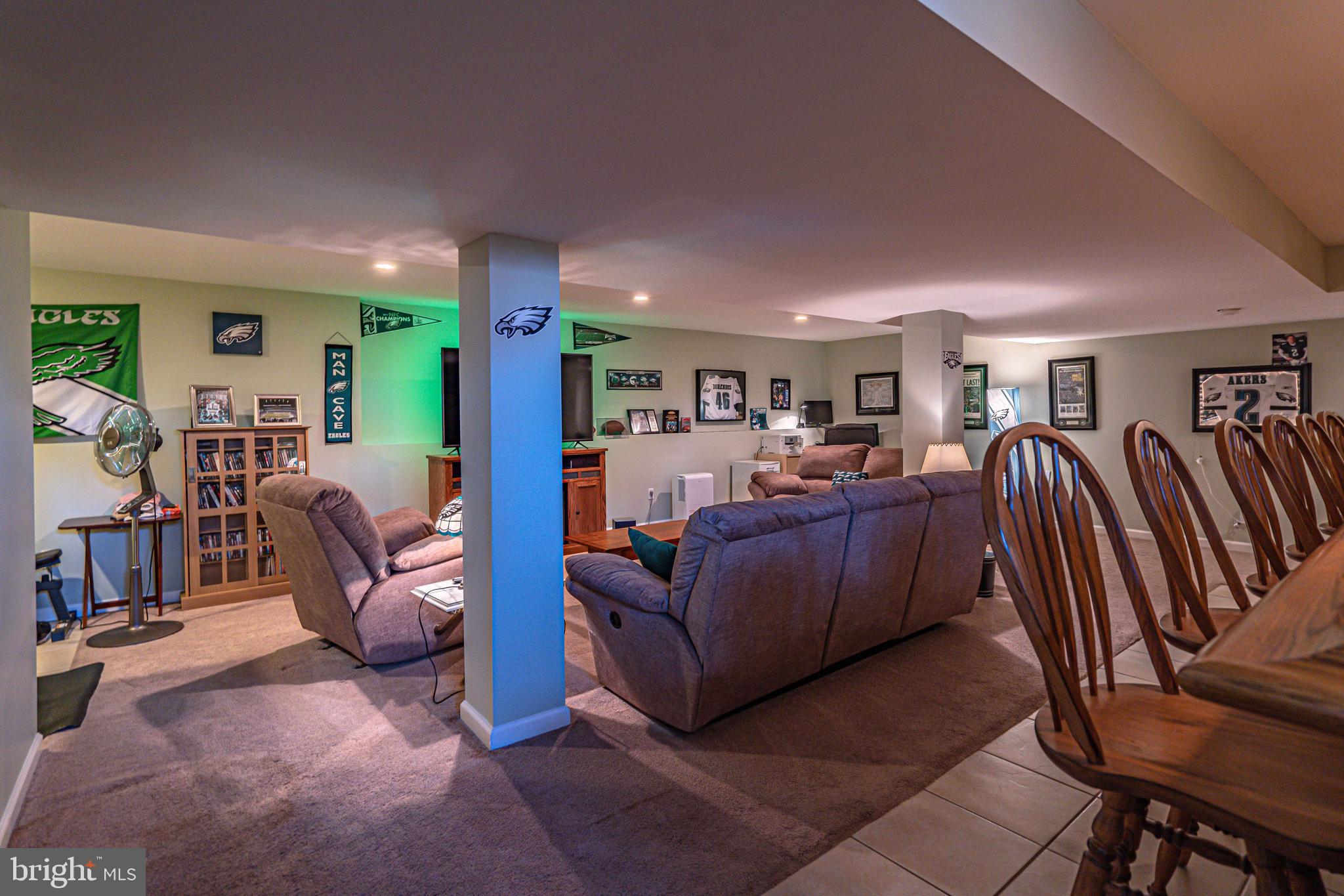 TOWNS @ HIGHLAND - Residential