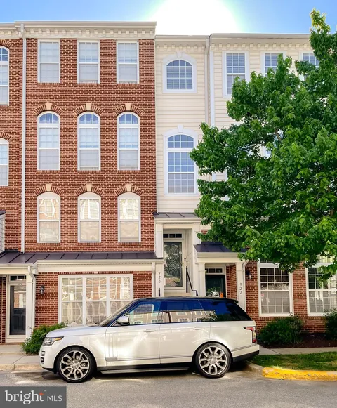 920 Pine Forest Lane Unit 1812, Upper Marlboro, MD MLS: MDPG2148972