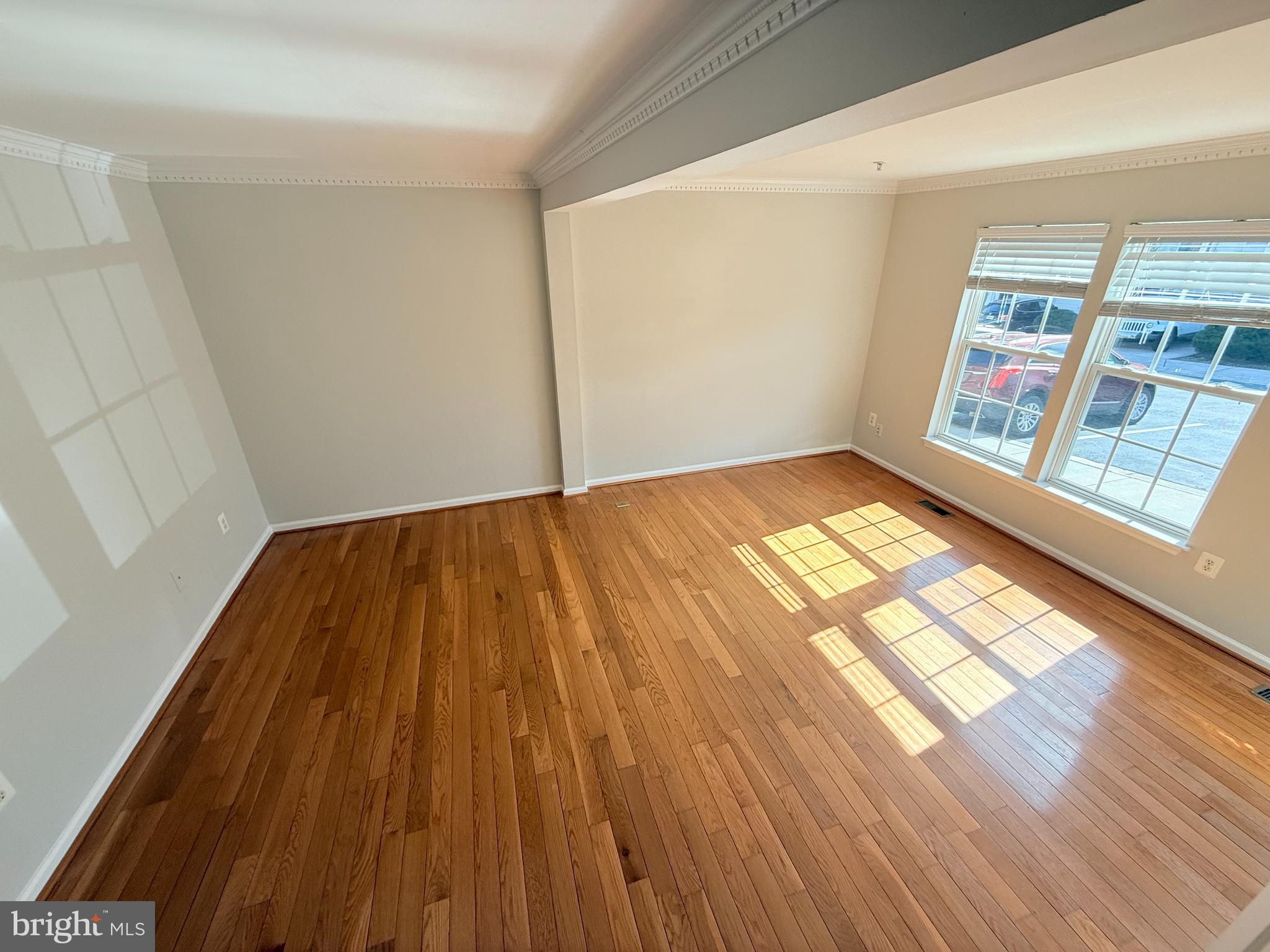 HOWARD SQUARE - Residential Lease