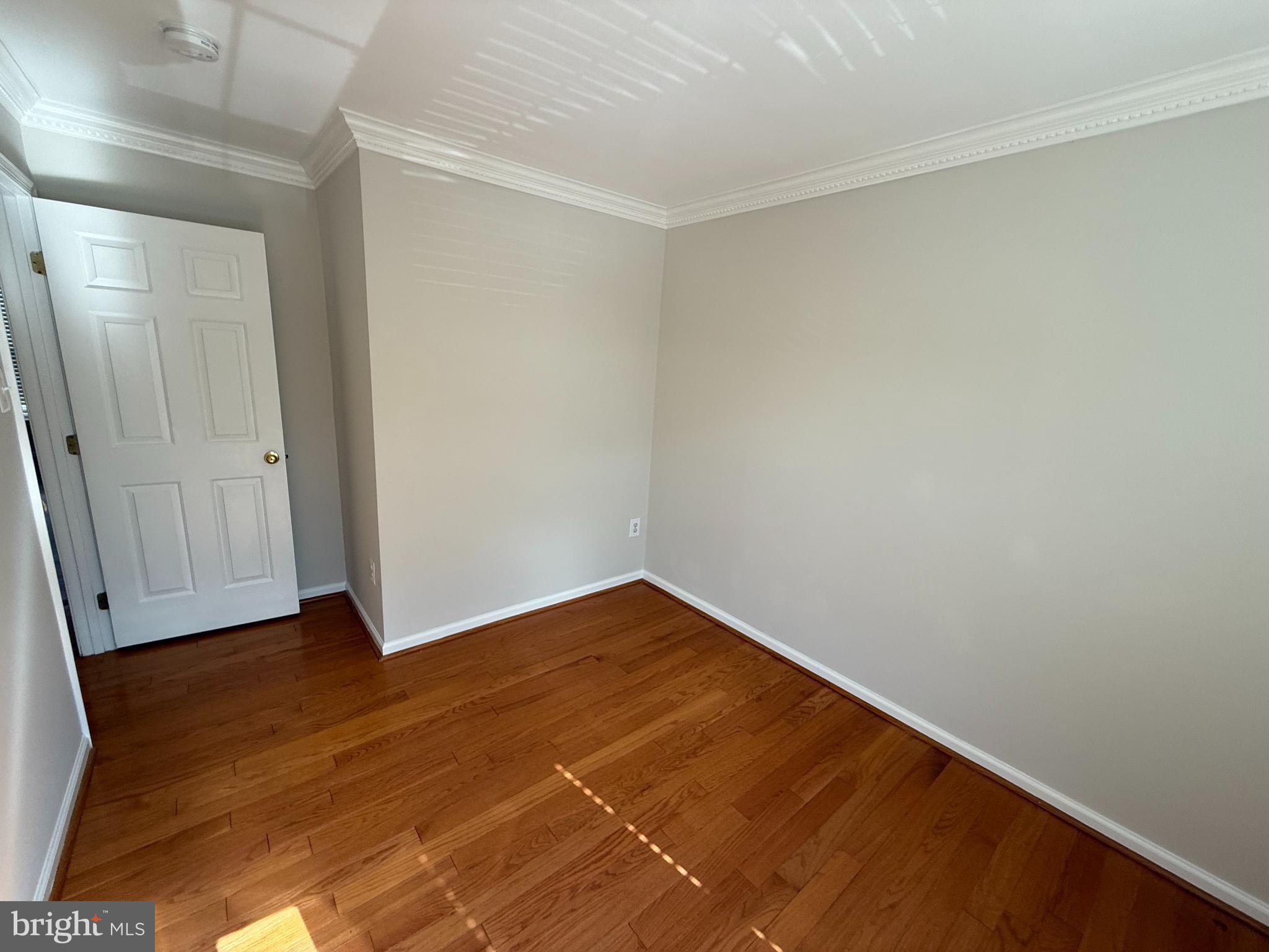 HOWARD SQUARE - Residential Lease