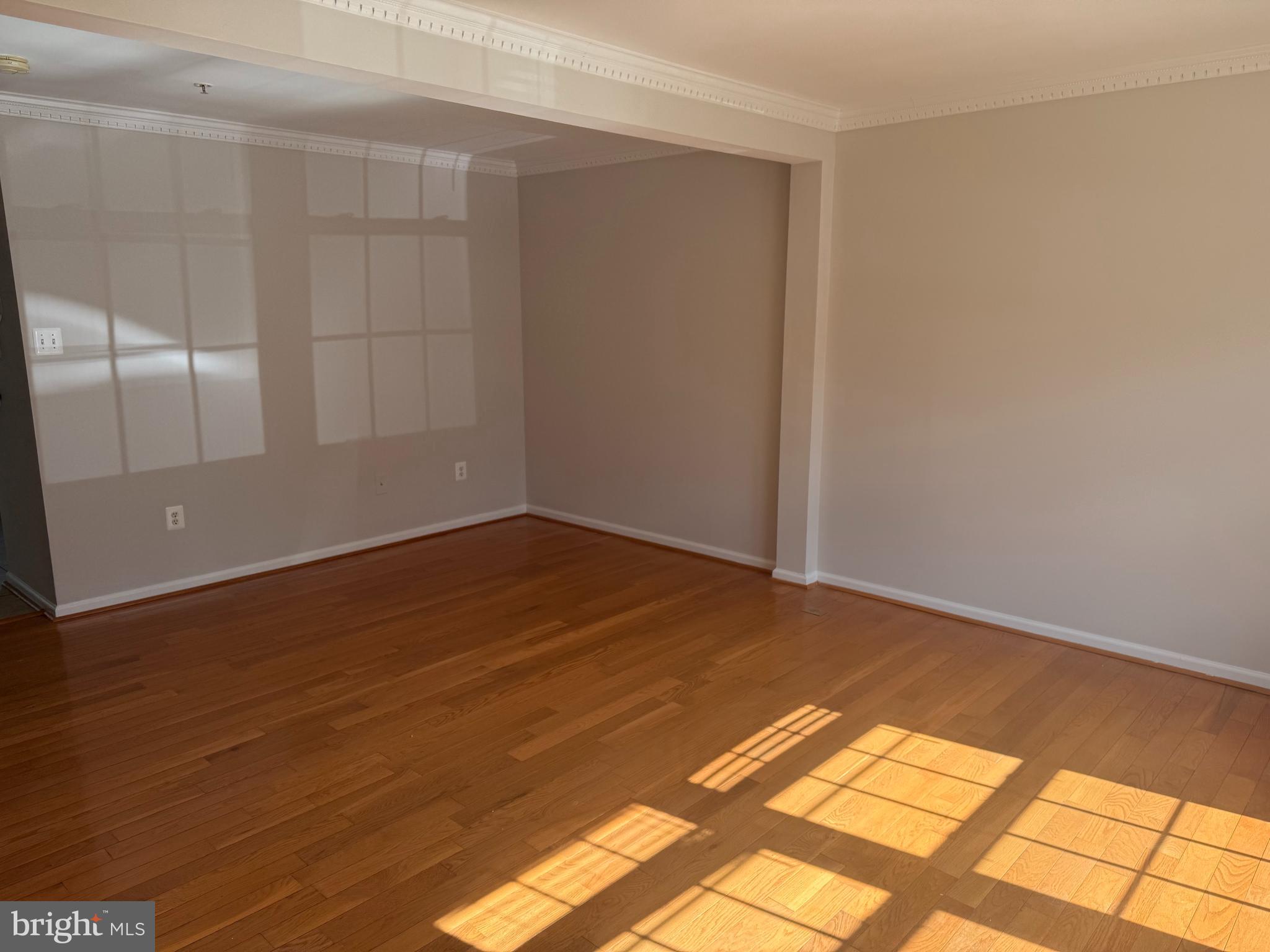 HOWARD SQUARE - Residential Lease