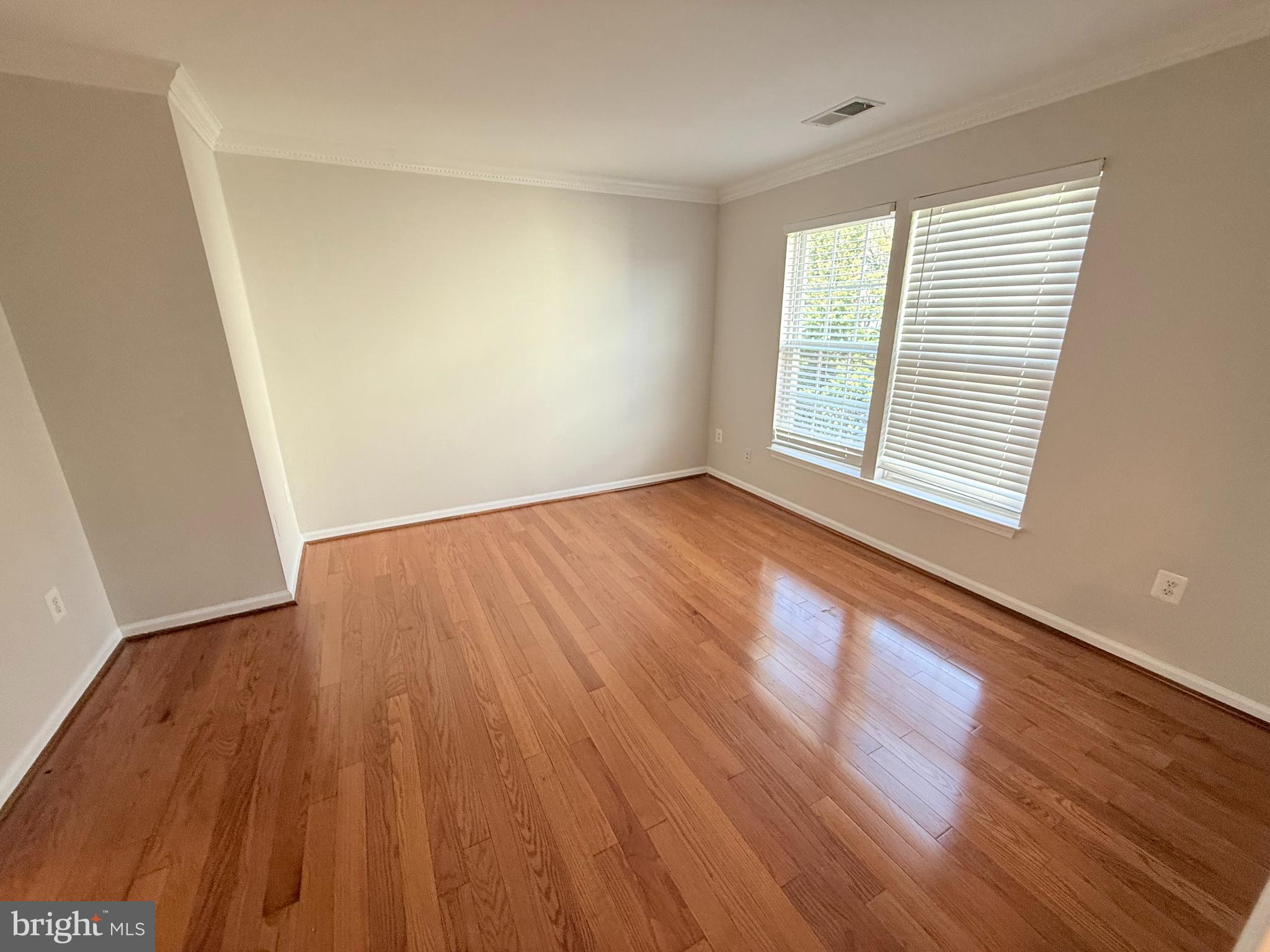 HOWARD SQUARE - Residential Lease