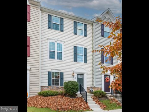 33 MULBERRY GREEN SPRING CITY PA 19475