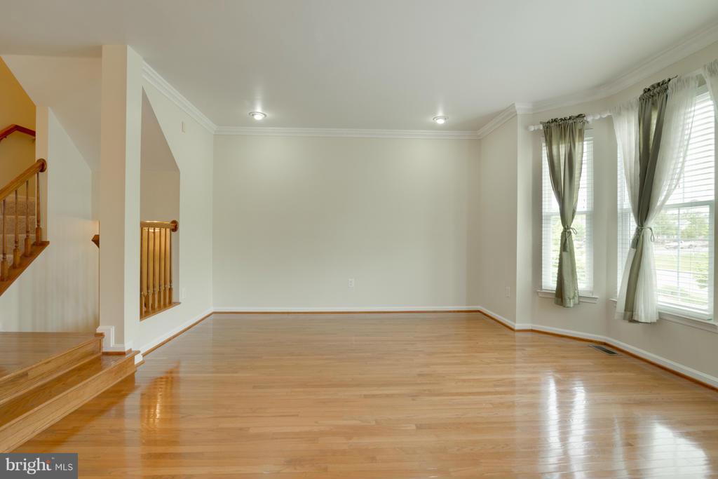 ARMISTEAD PARK - Residential Lease