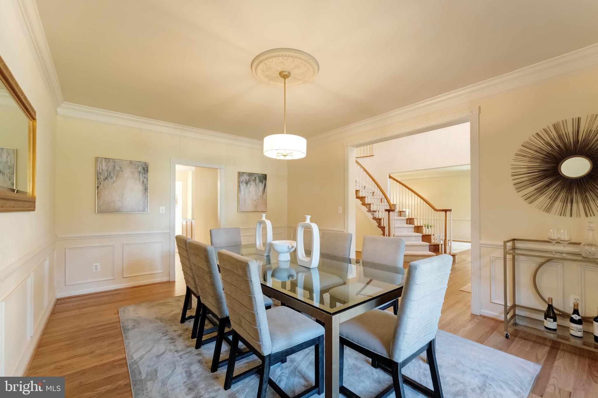 OAKTON RIDGE - Residential