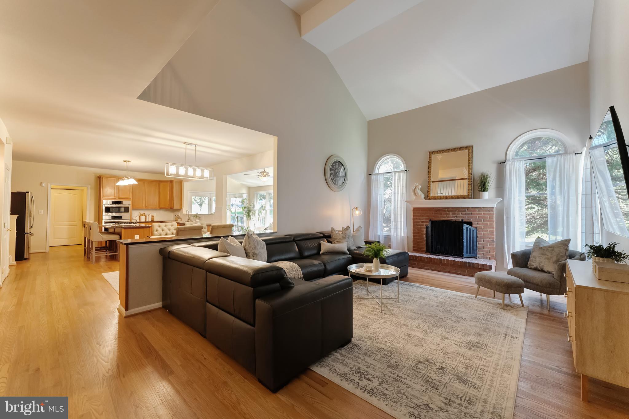 OAKTON RIDGE - Residential