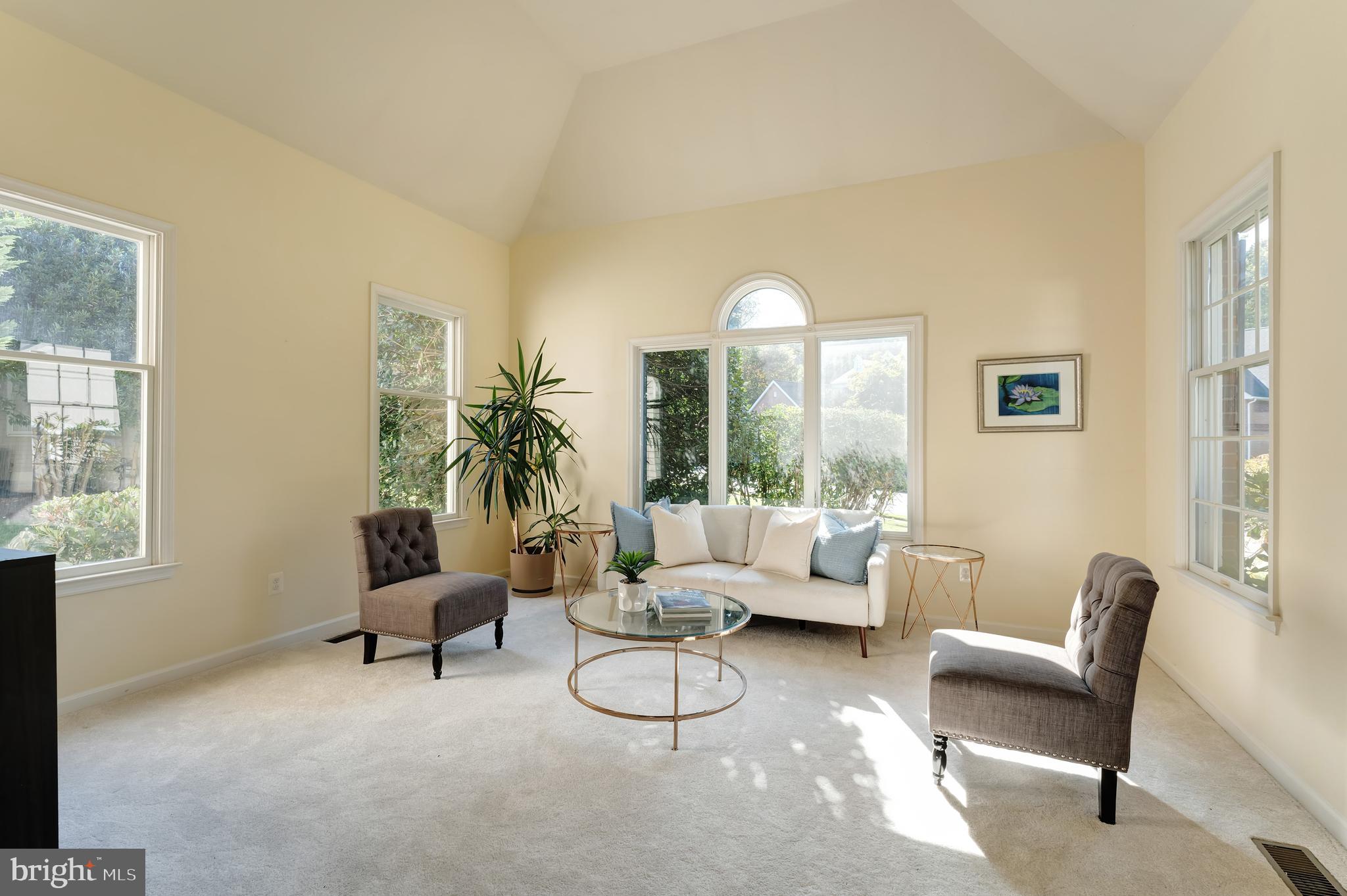 OAKTON RIDGE - Residential