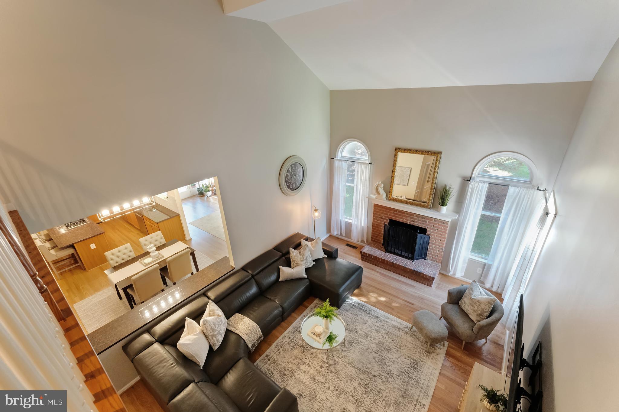 OAKTON RIDGE - Residential