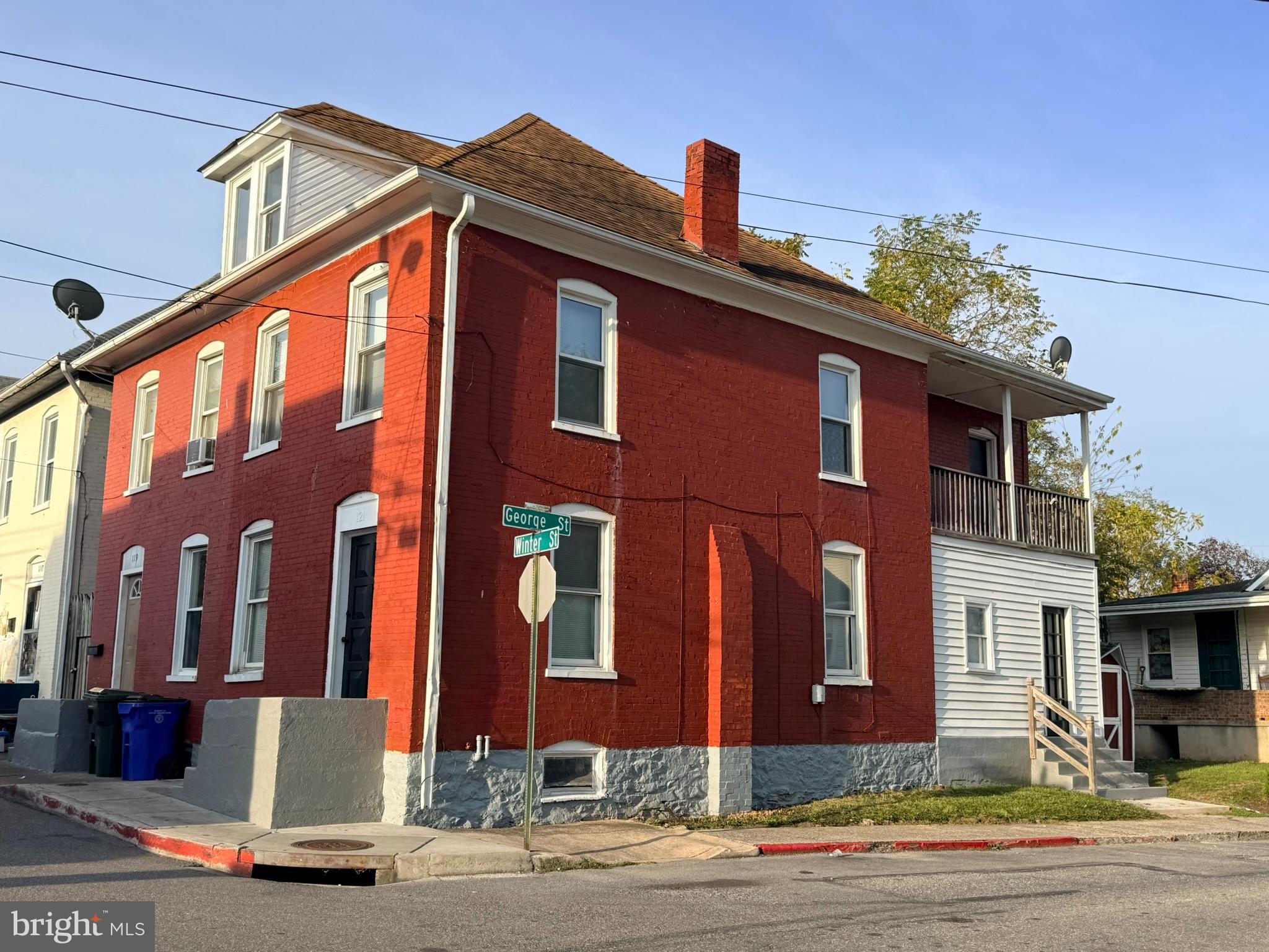 121 WINTER STREET