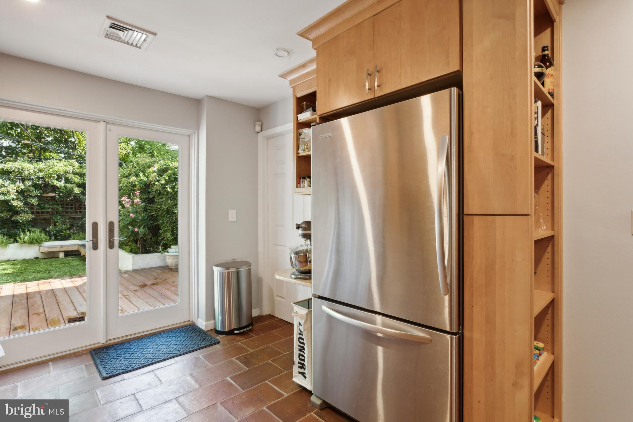 FAIRMOUNT - Residential