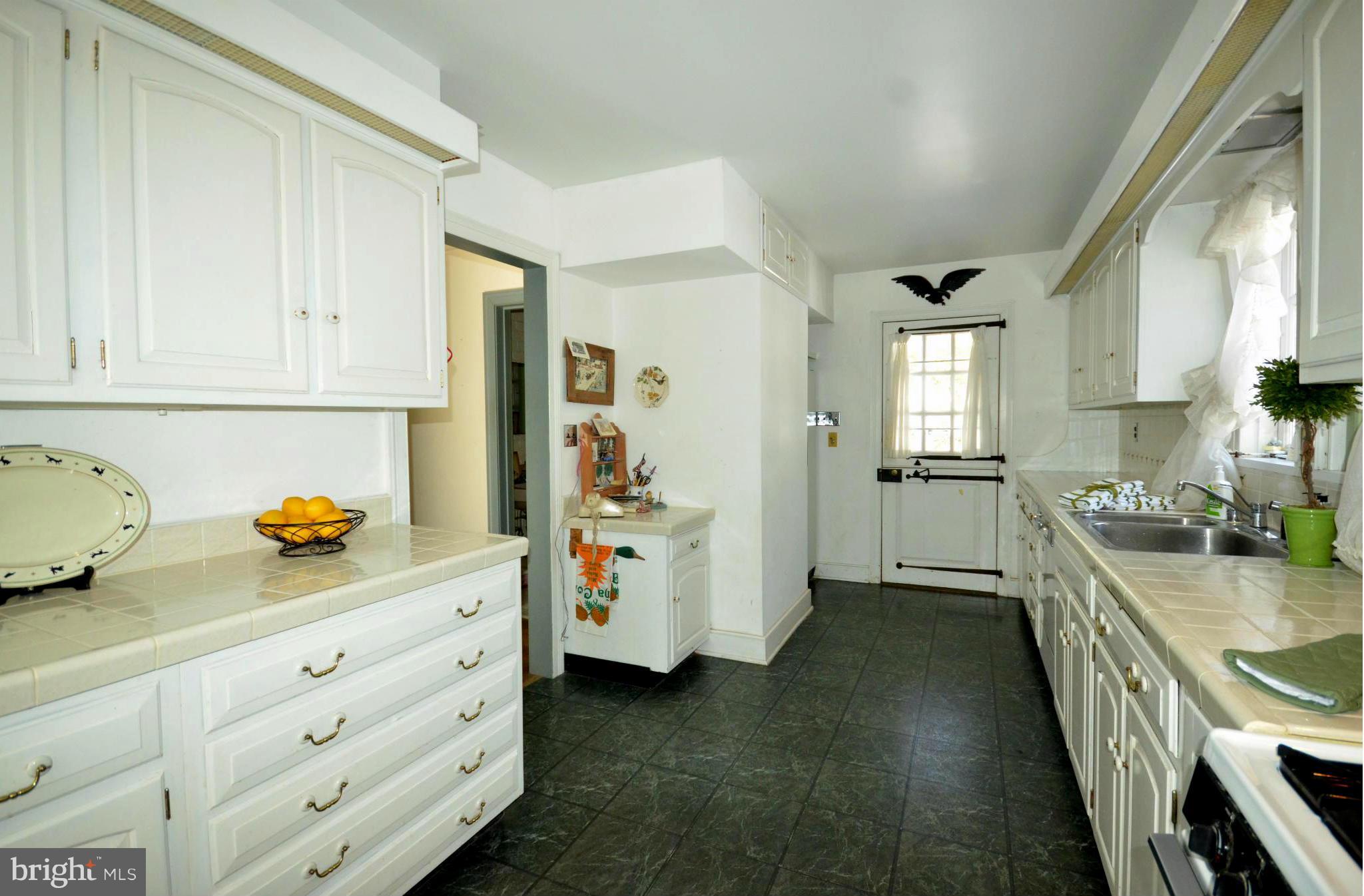 POPLAR HILL - Residential