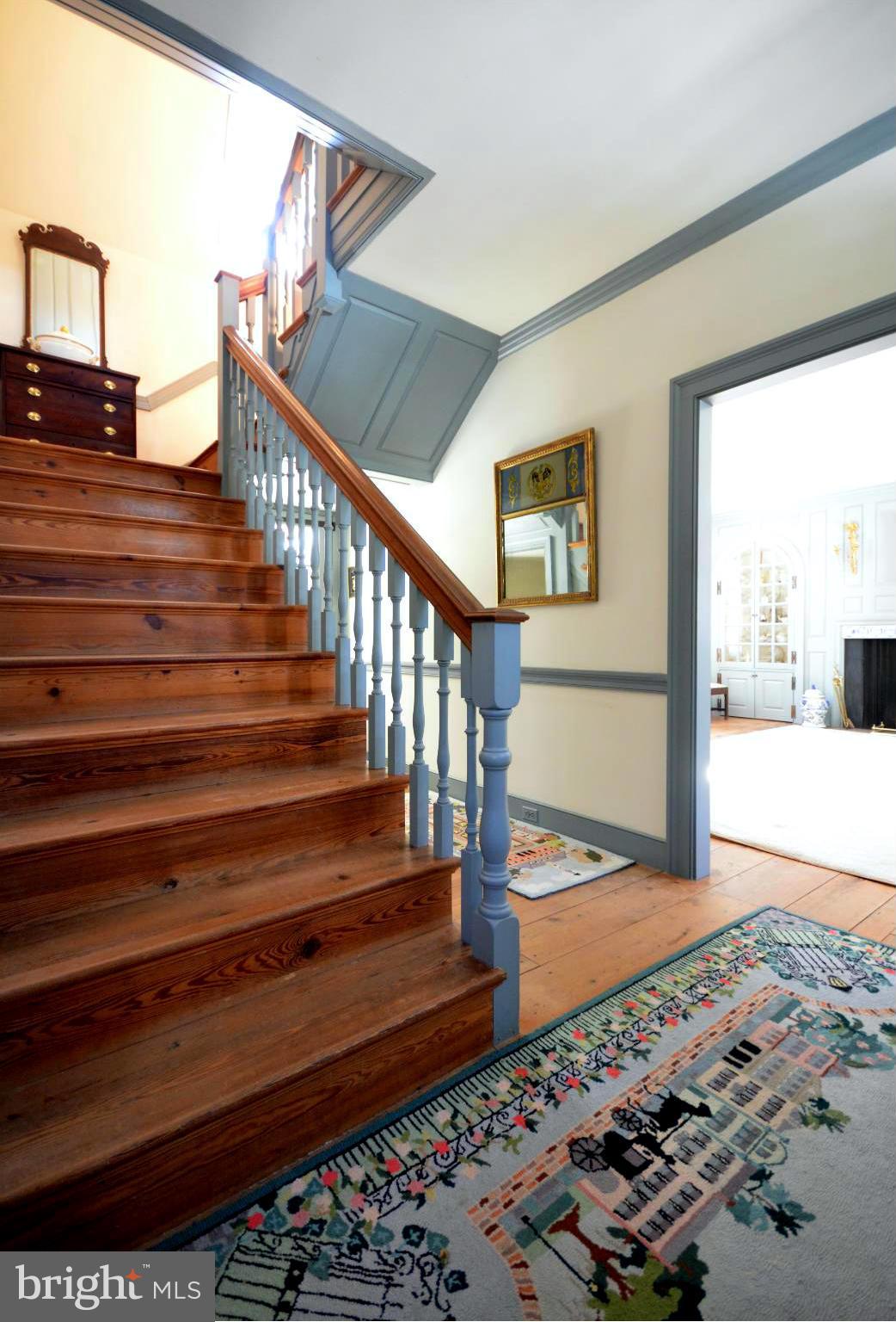 POPLAR HILL - Residential