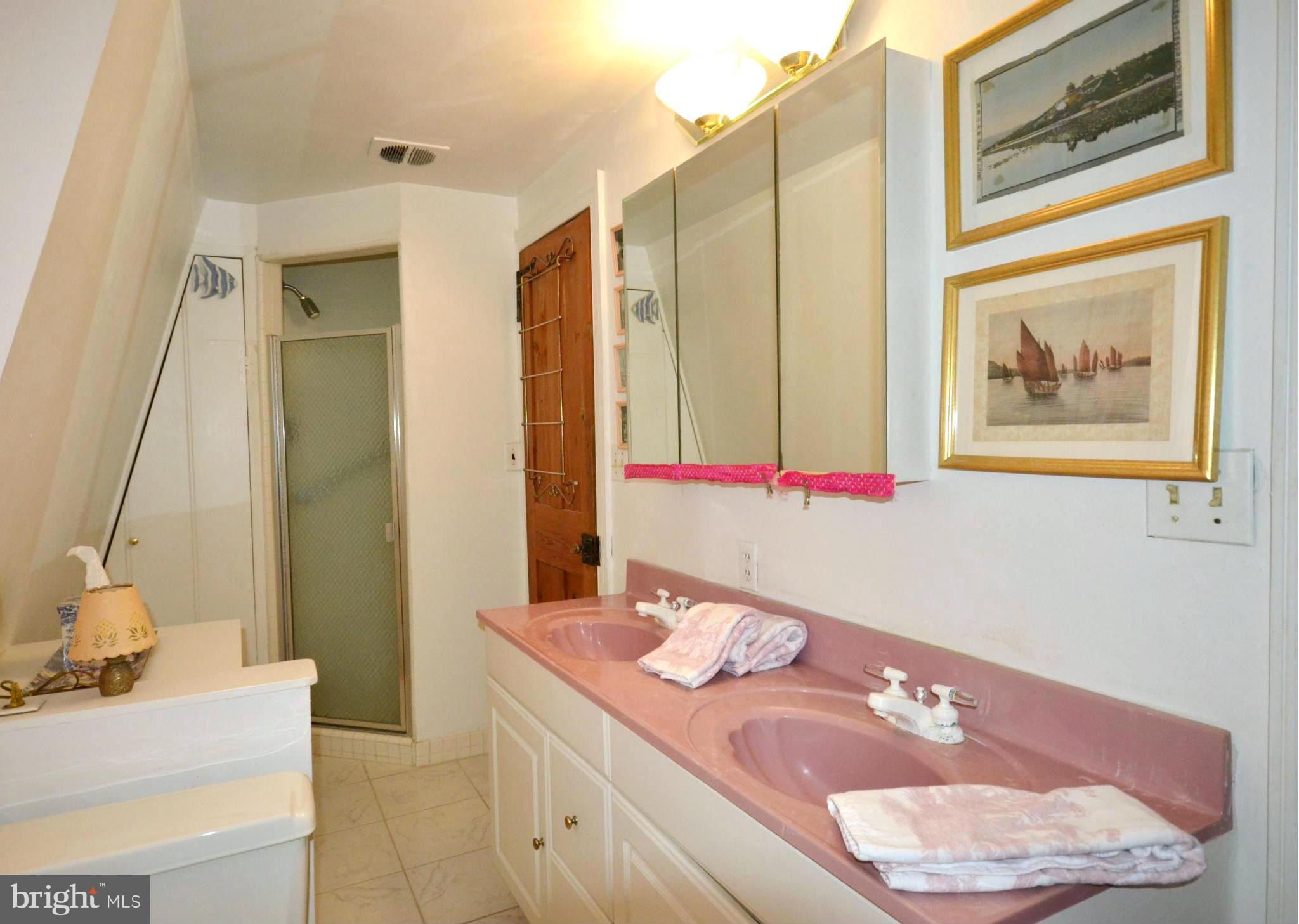 POPLAR HILL - Residential