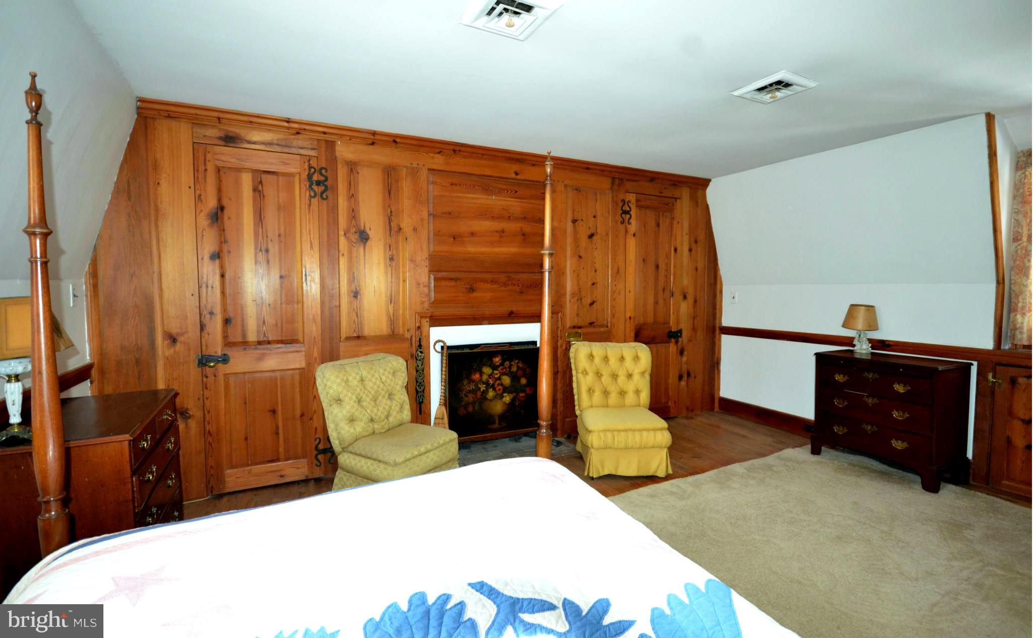 POPLAR HILL - Residential