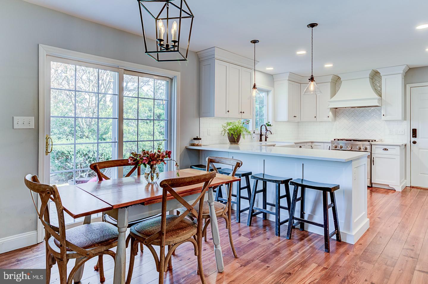 QUAIL HILL - Residential