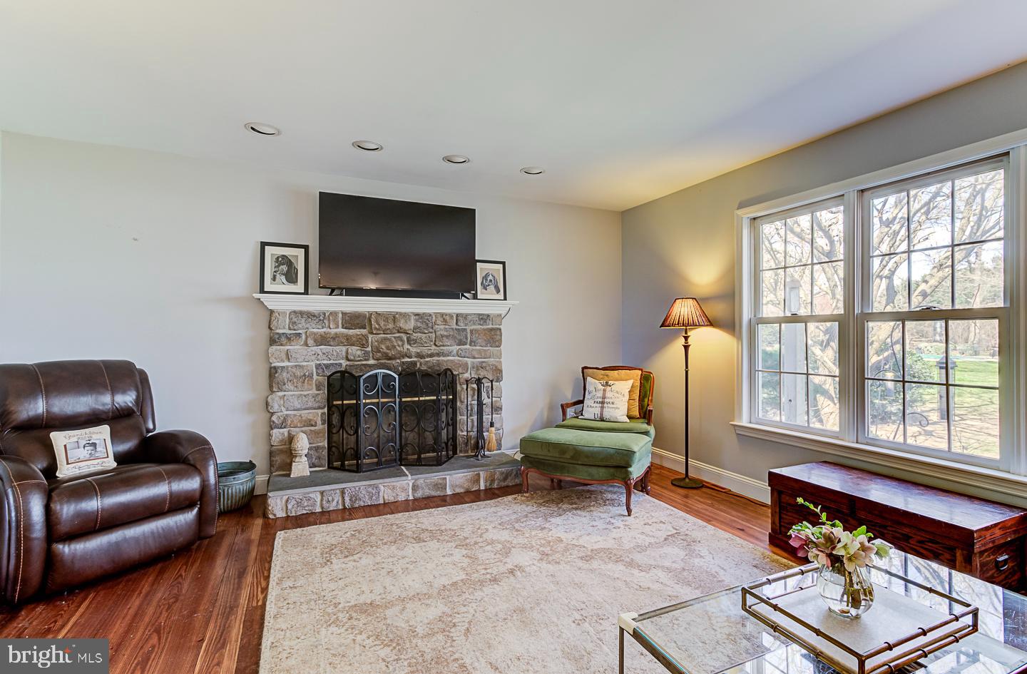 QUAIL HILL - Residential