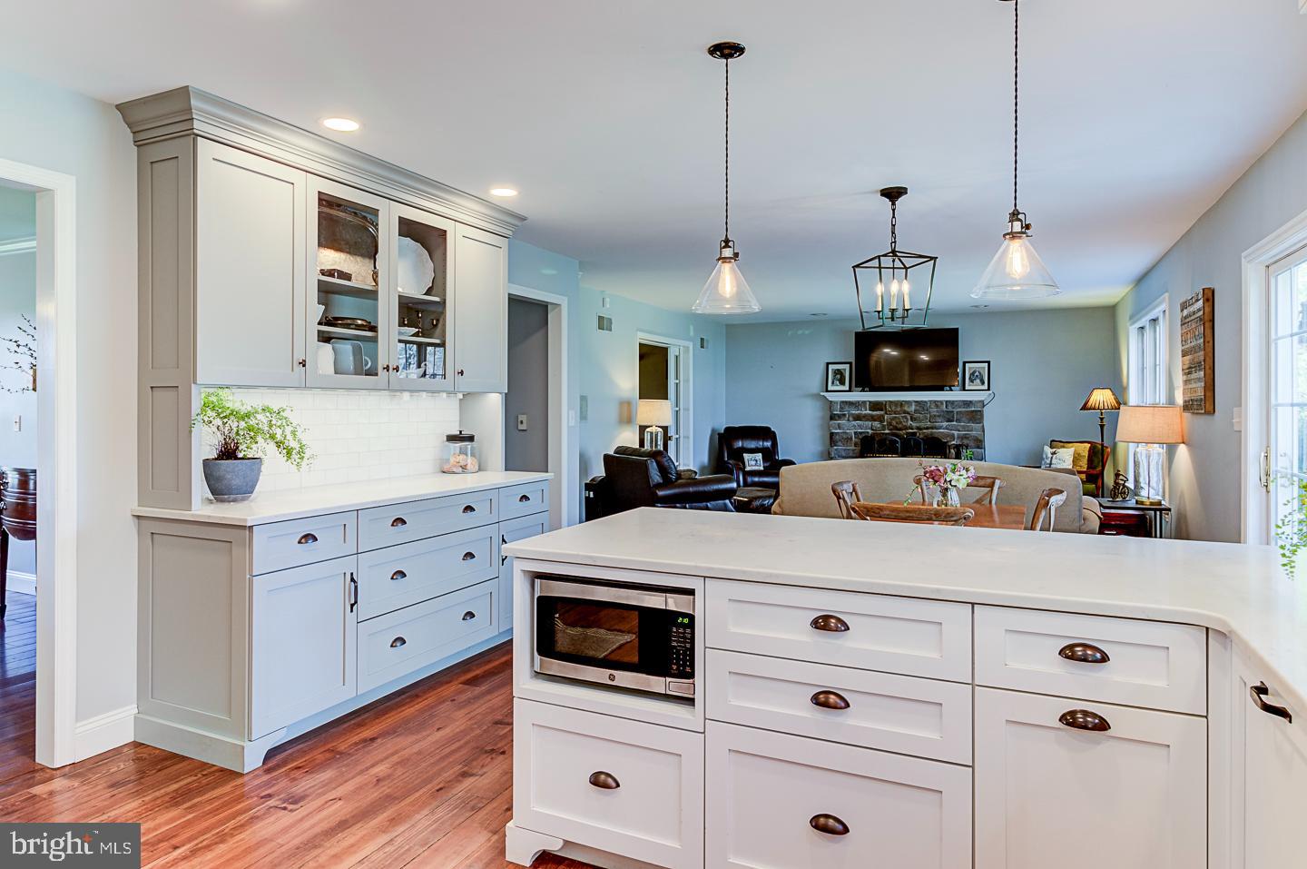 QUAIL HILL - Residential