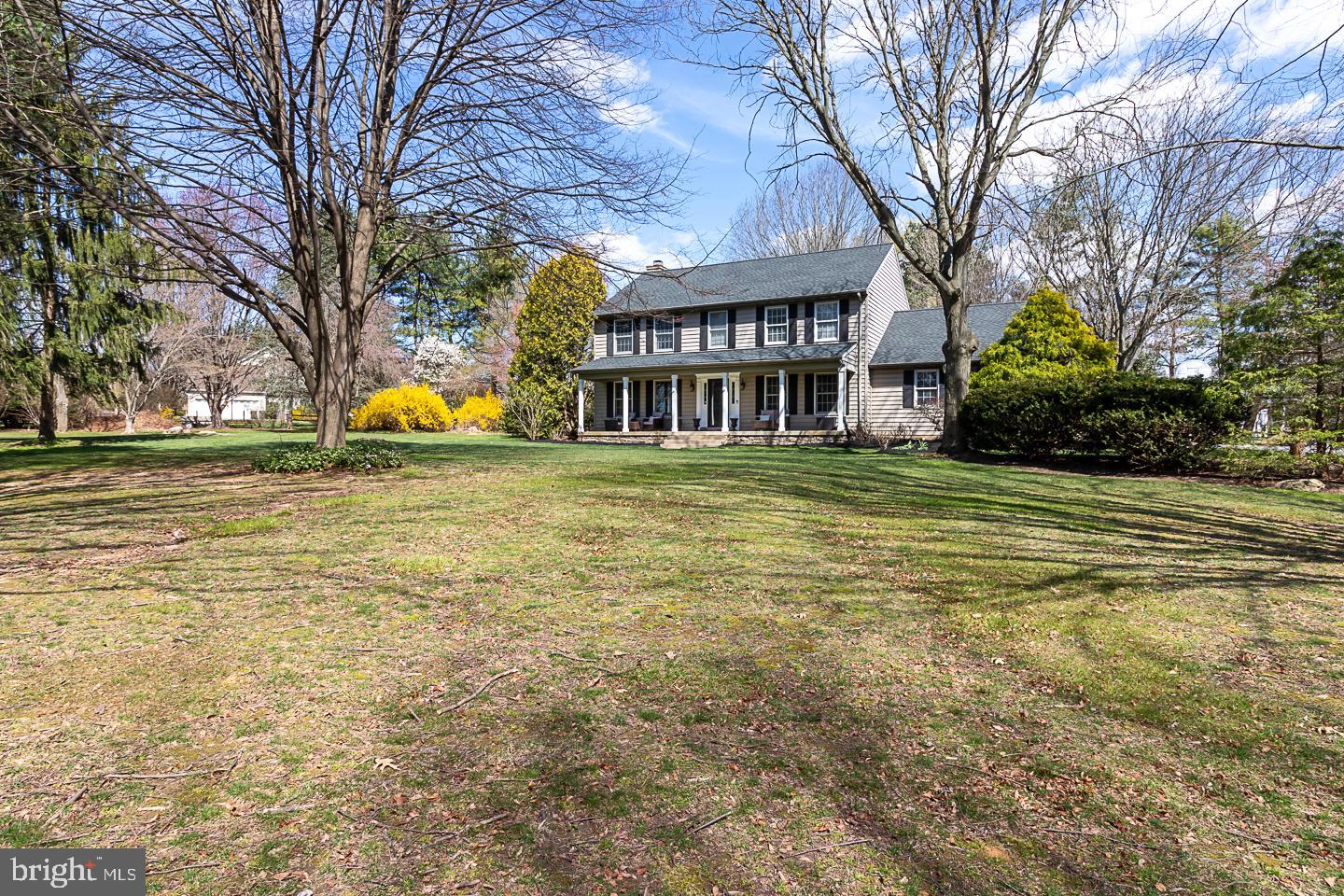 QUAIL HILL - Residential