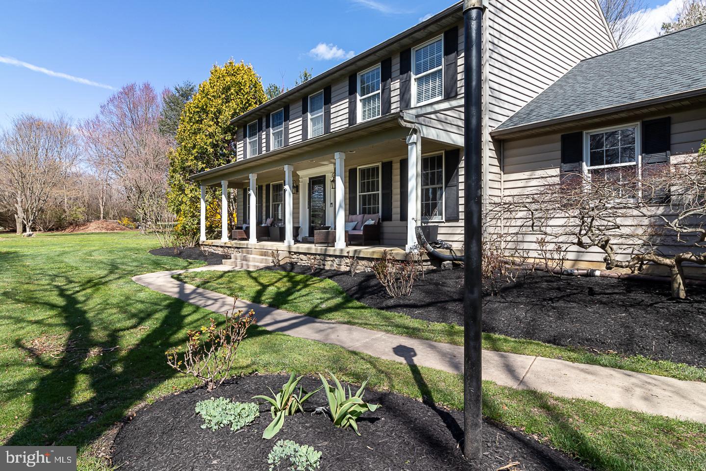 QUAIL HILL - Residential