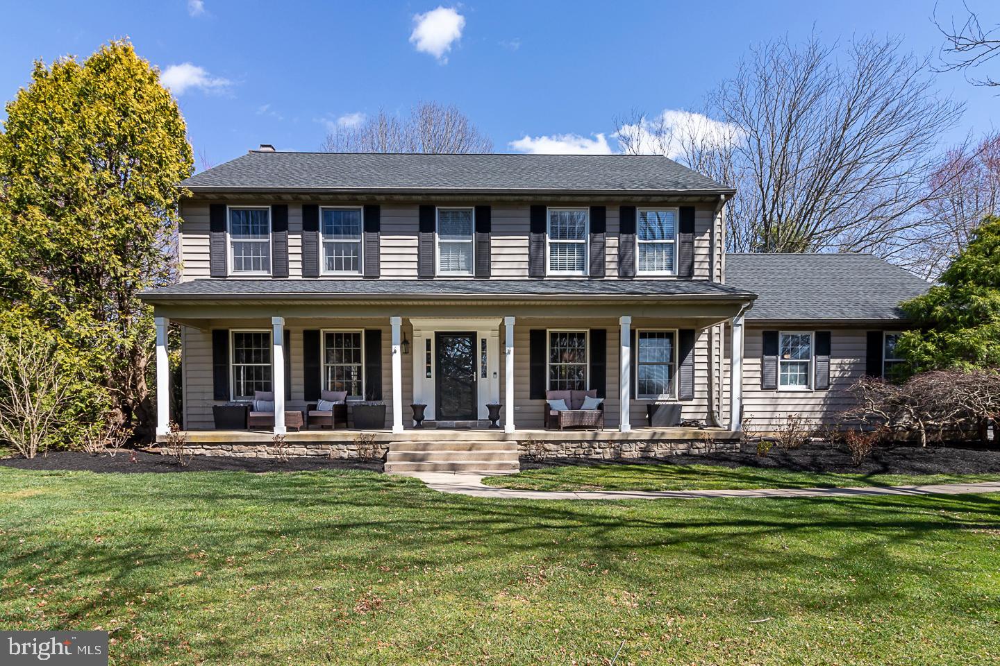 QUAIL HILL - Residential