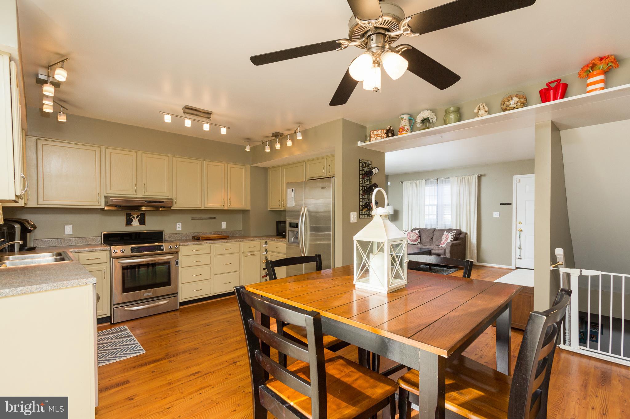 MARINER'S COVE - Residential